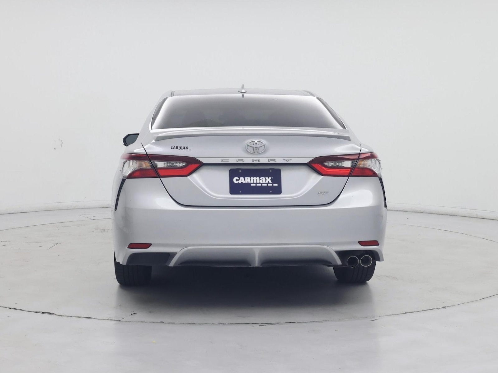 2021 Toyota Camry SE - Photo 7