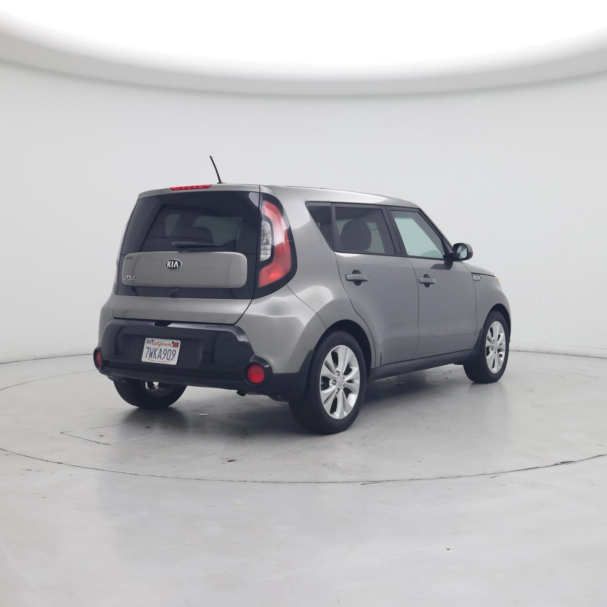 Thumbnail: 2016 Kia Soul - 8