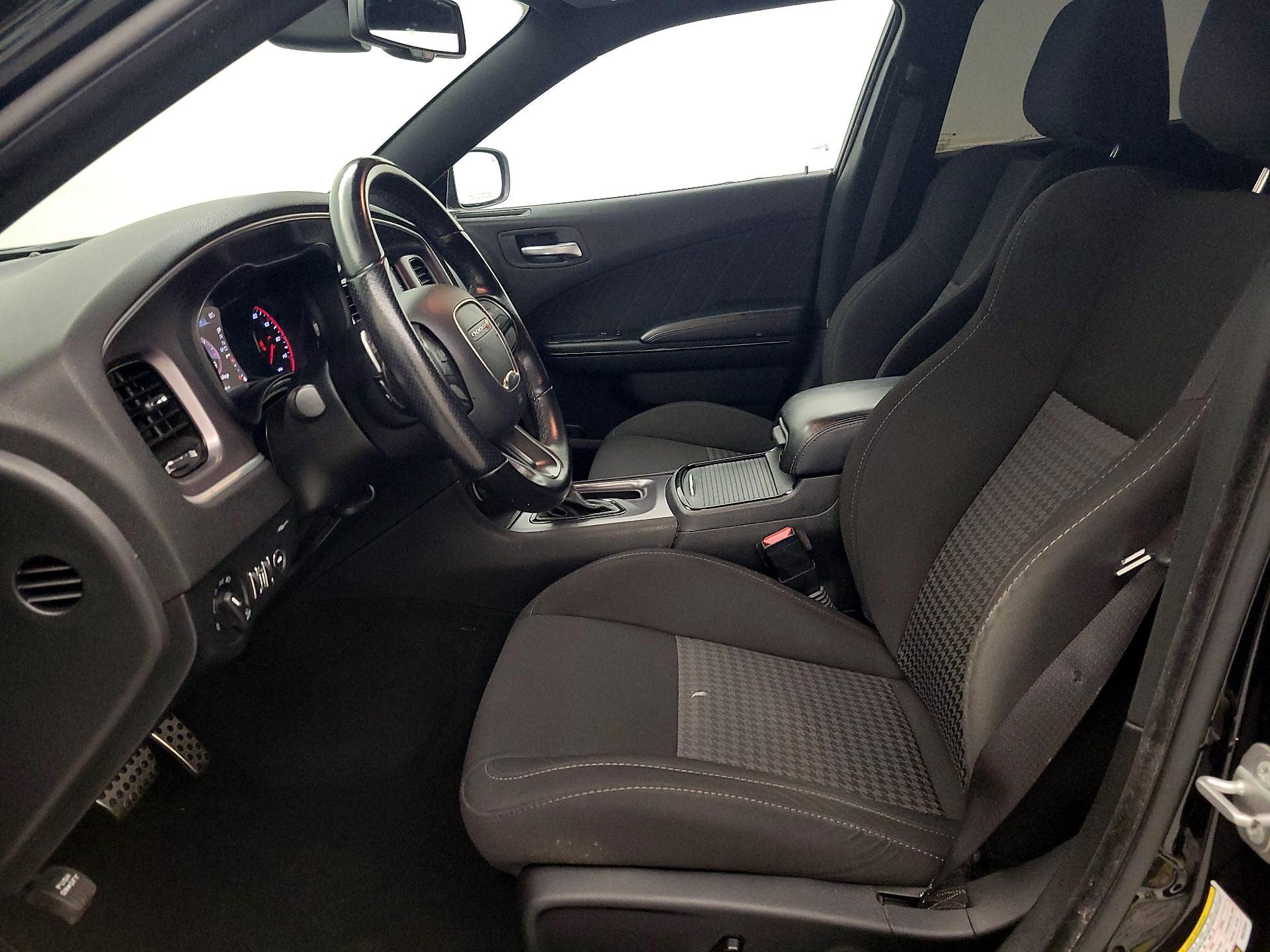 Thumbnail: 2021 Dodge Charger - 11