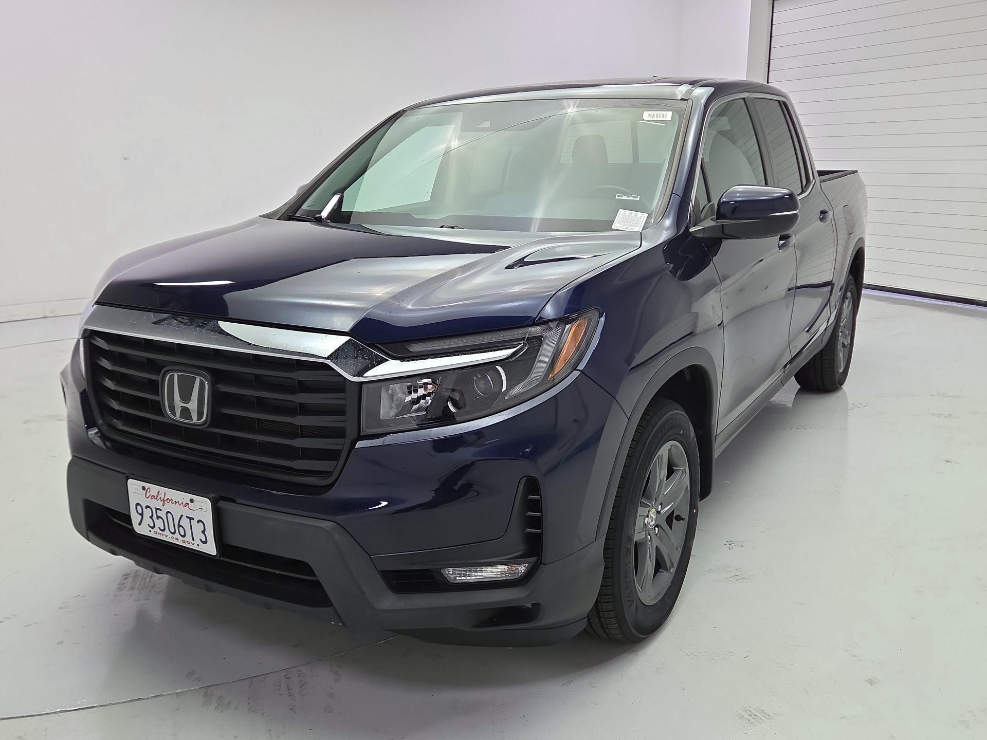 Thumbnail: 2023 Honda Ridgeline - 3