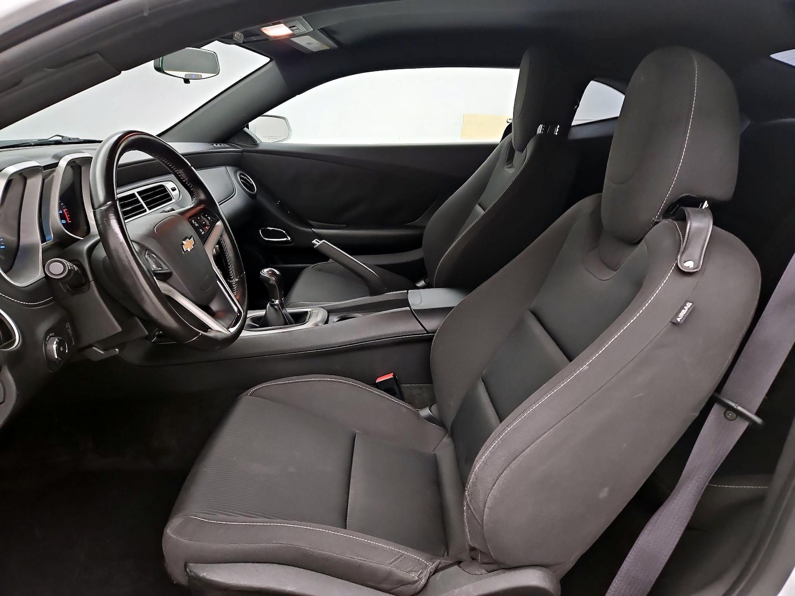 Power Seat(s) & Side Airbags