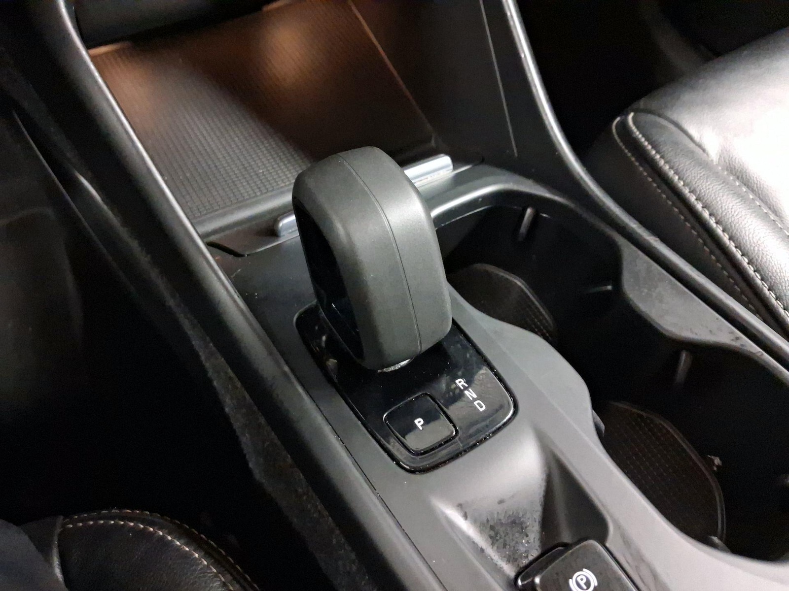 2023 Volvo XC40 Core - Photo 16