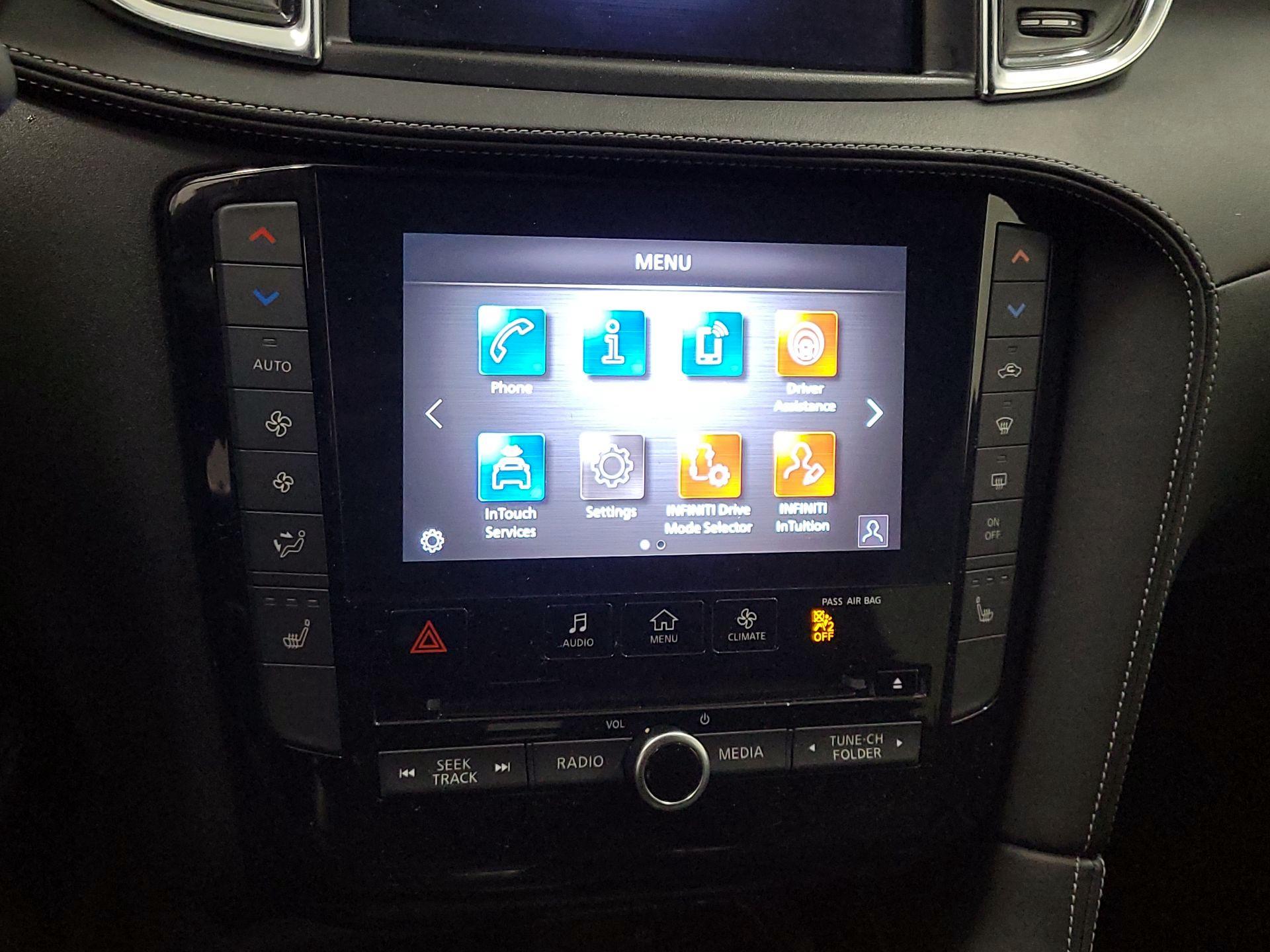 Thumbnail: 2024 INFINITI QX55 - 16