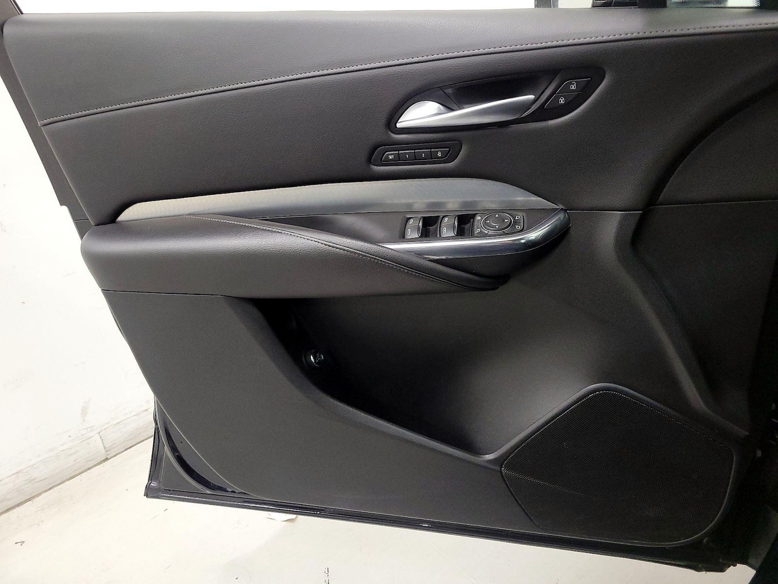 2023 Cadillac XT4 Premium Luxury - Photo 13
