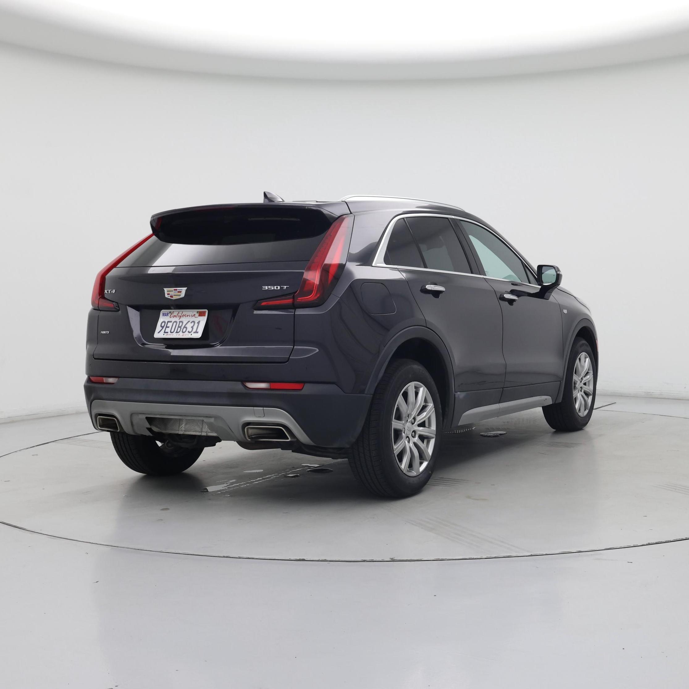 Thumbnail: 2023 Cadillac XT4 - 8