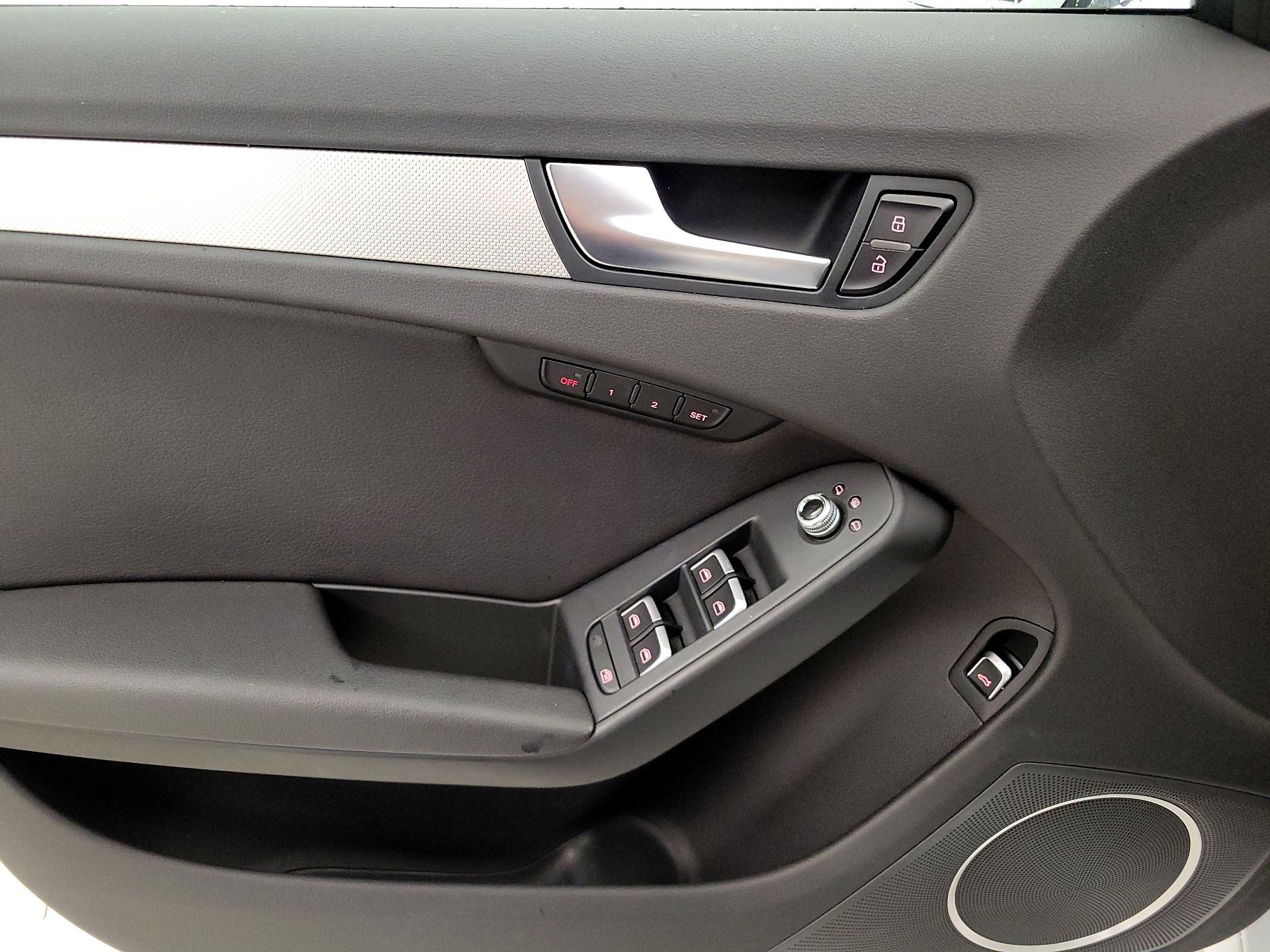 Thumbnail: 2016 Audi A4 - 12