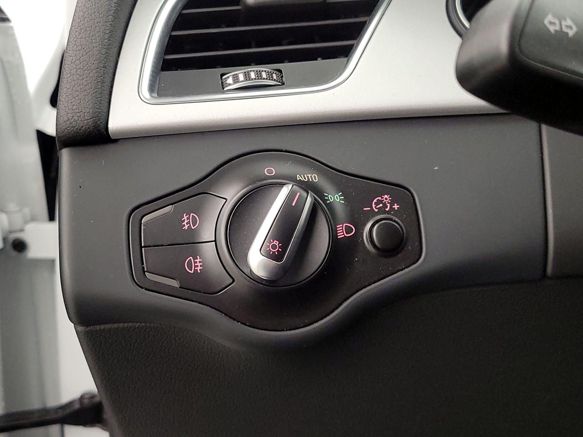 Thumbnail: 2016 Audi A4 - 13