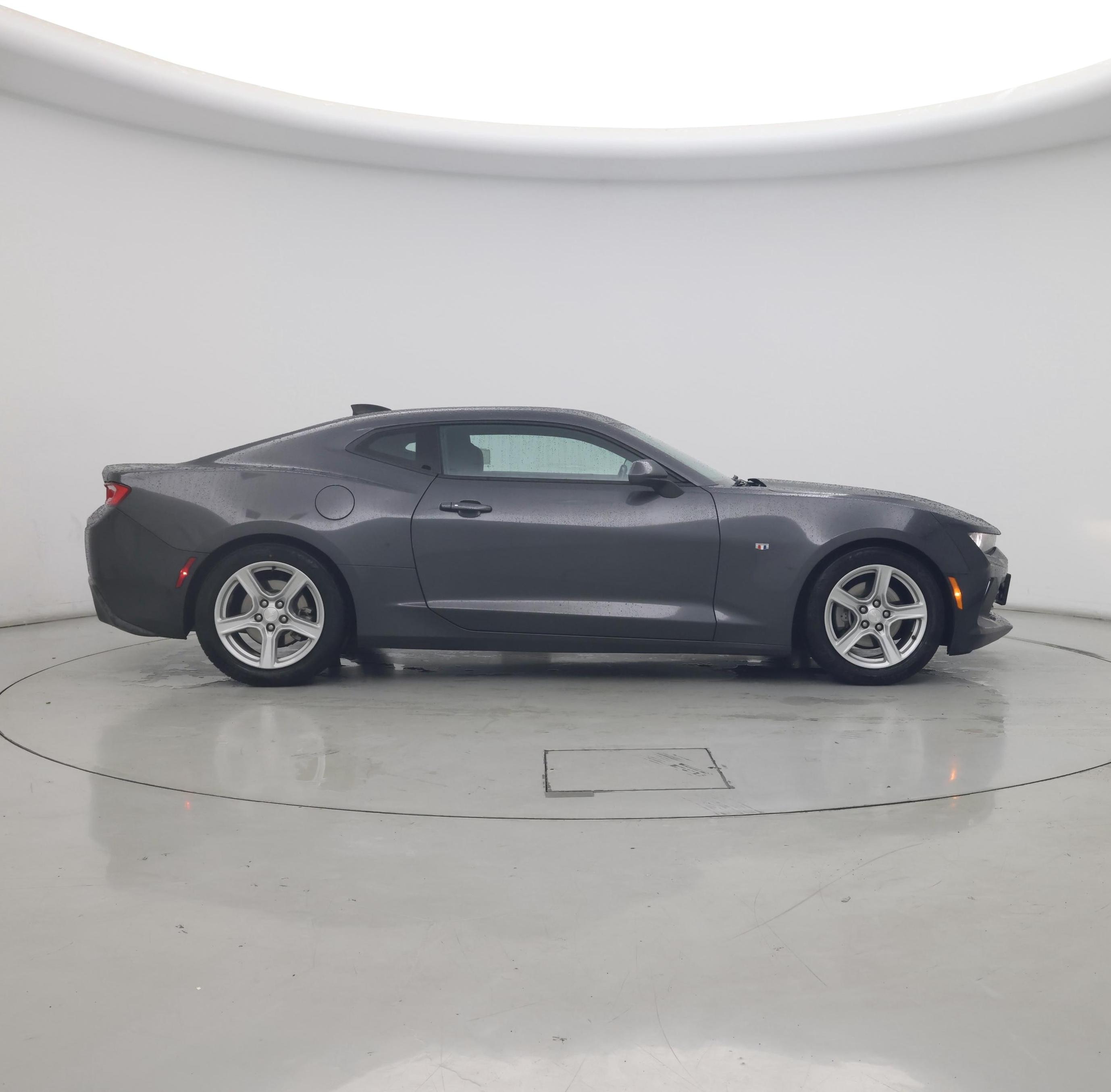 Thumbnail: 2017 Chevrolet Camaro - 7