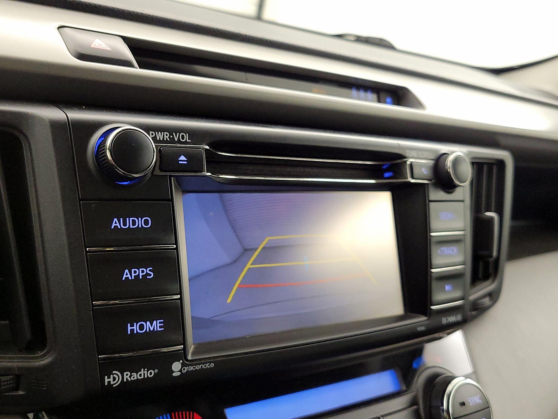 Thumbnail: 2018 Toyota RAV4 - 14