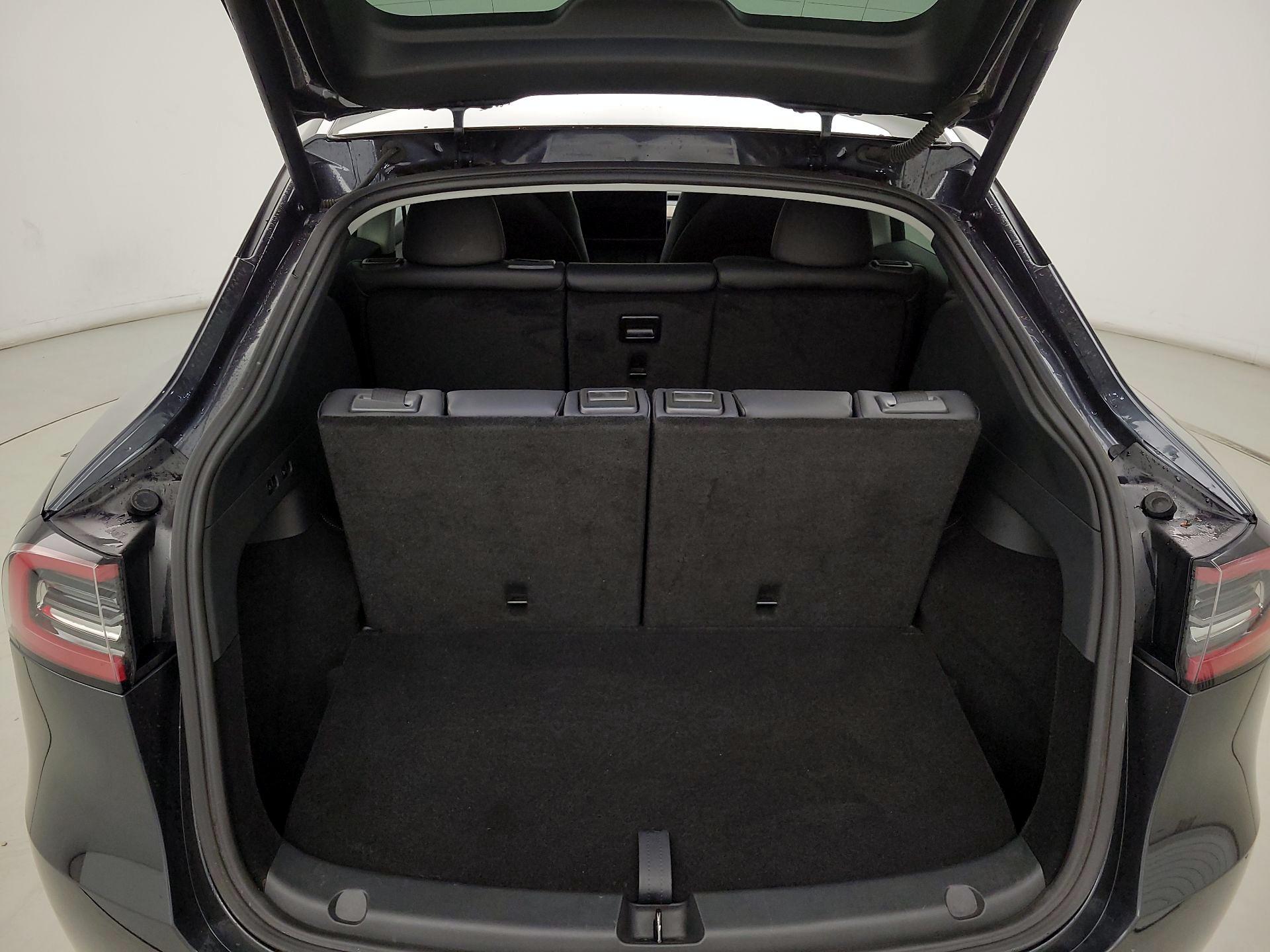 Thumbnail: 2025 Tesla Model Y - 20