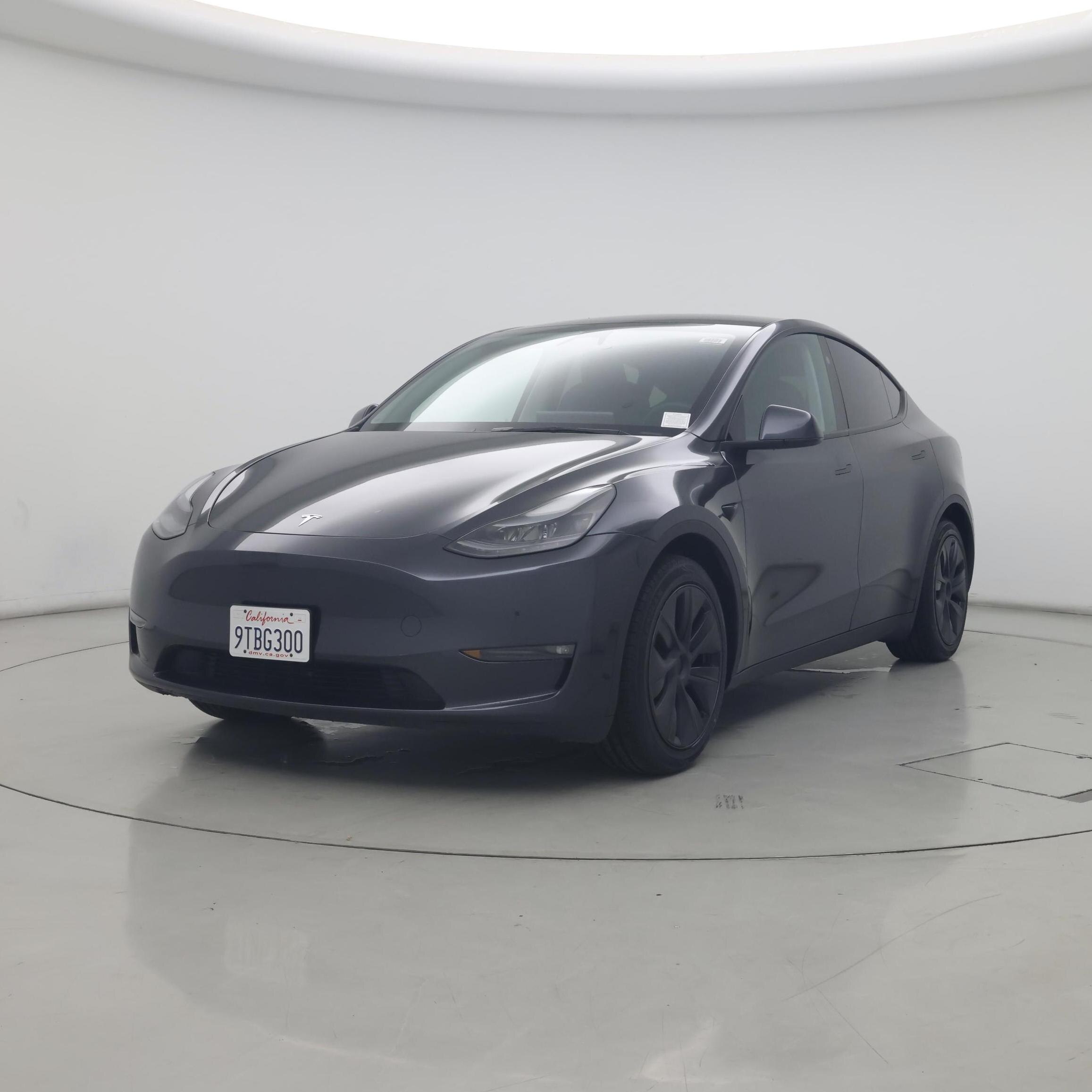 Thumbnail: 2025 Tesla Model Y - 4