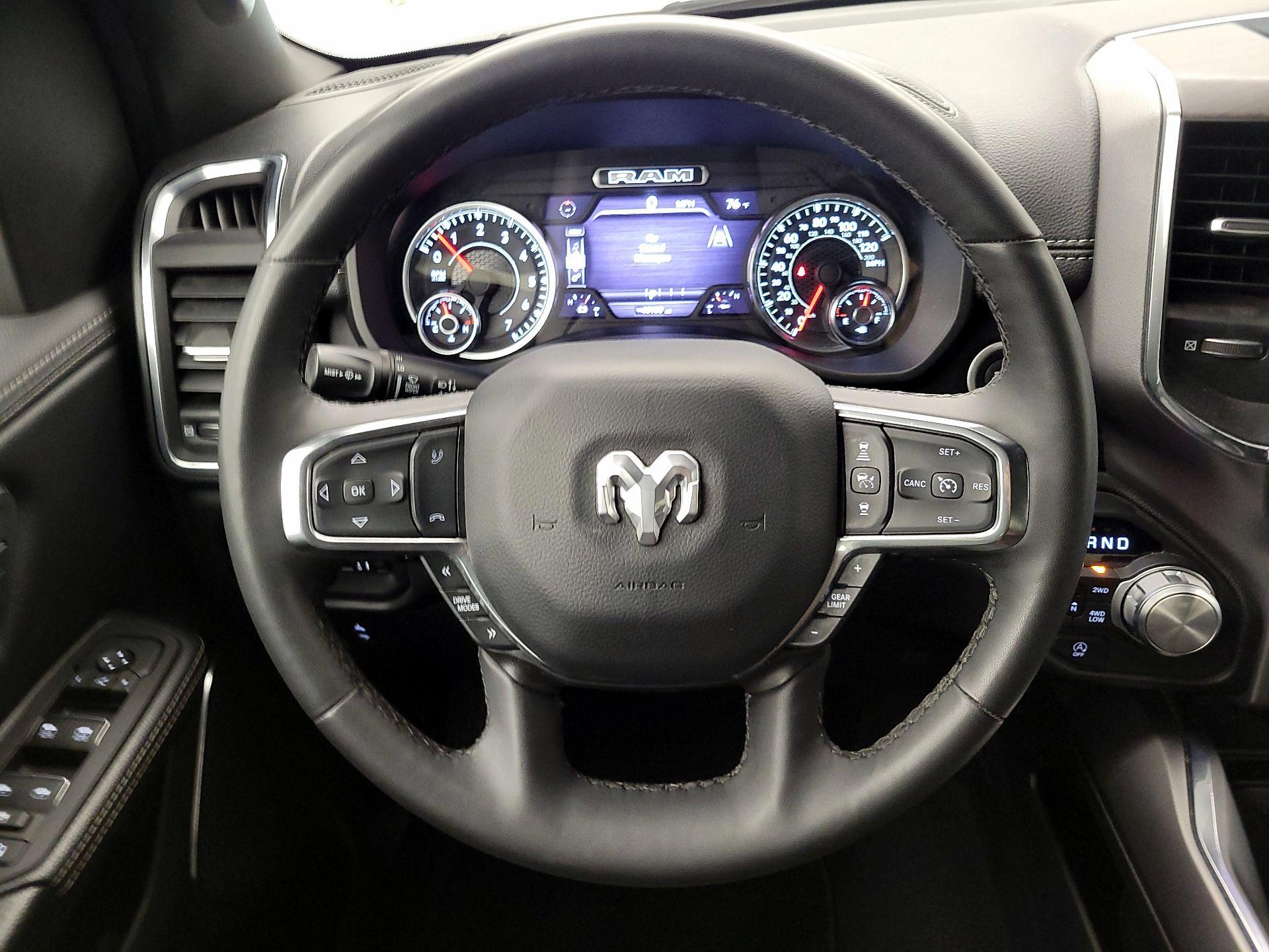 Thumbnail: 2025 RAM 1500 - 10