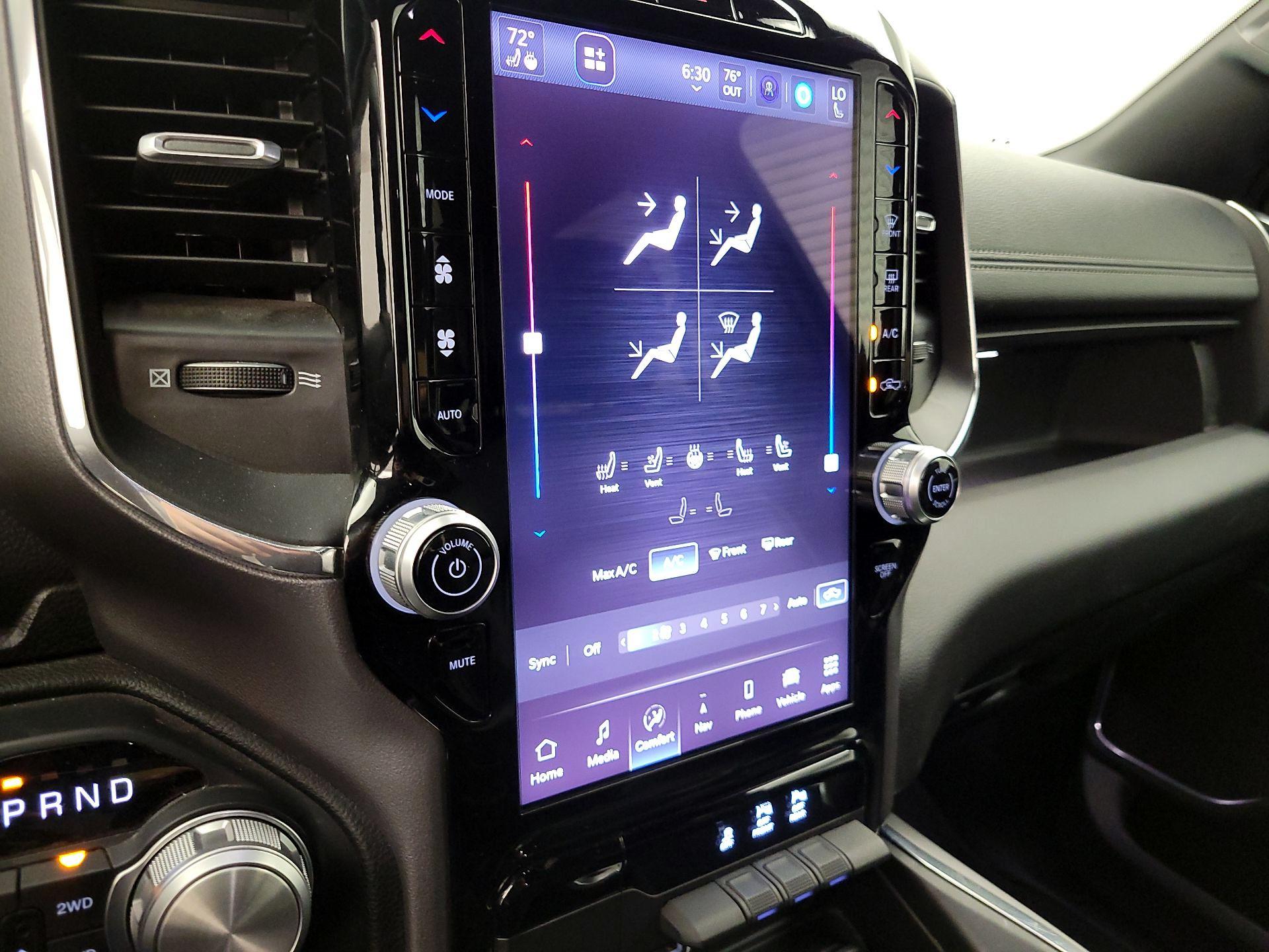 Thumbnail: 2025 RAM 1500 - 17