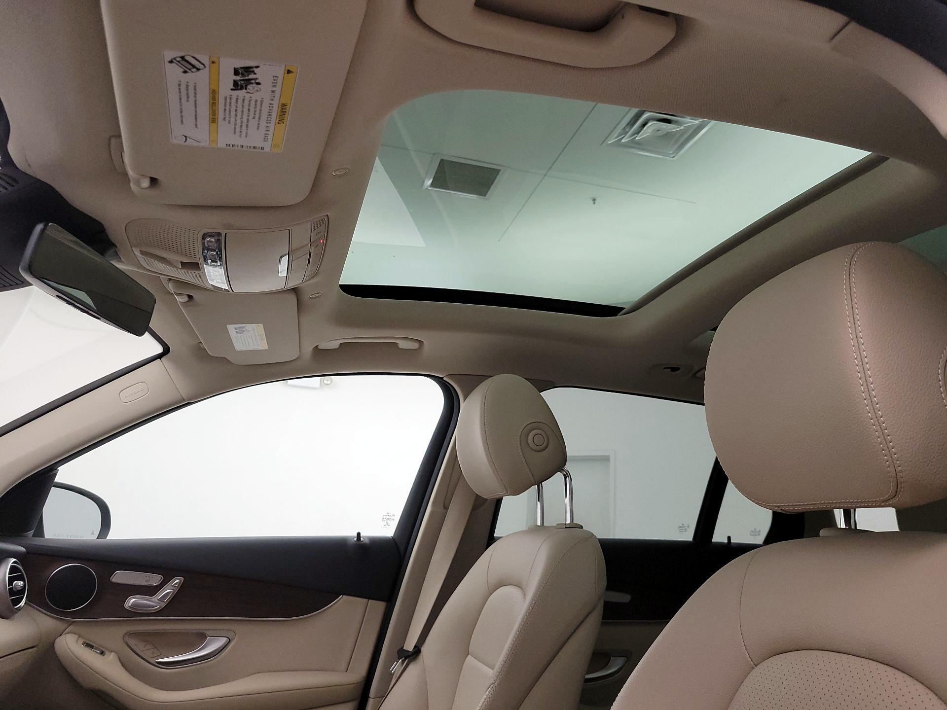 Thumbnail: 2021 Mercedes-Benz GLC - 20