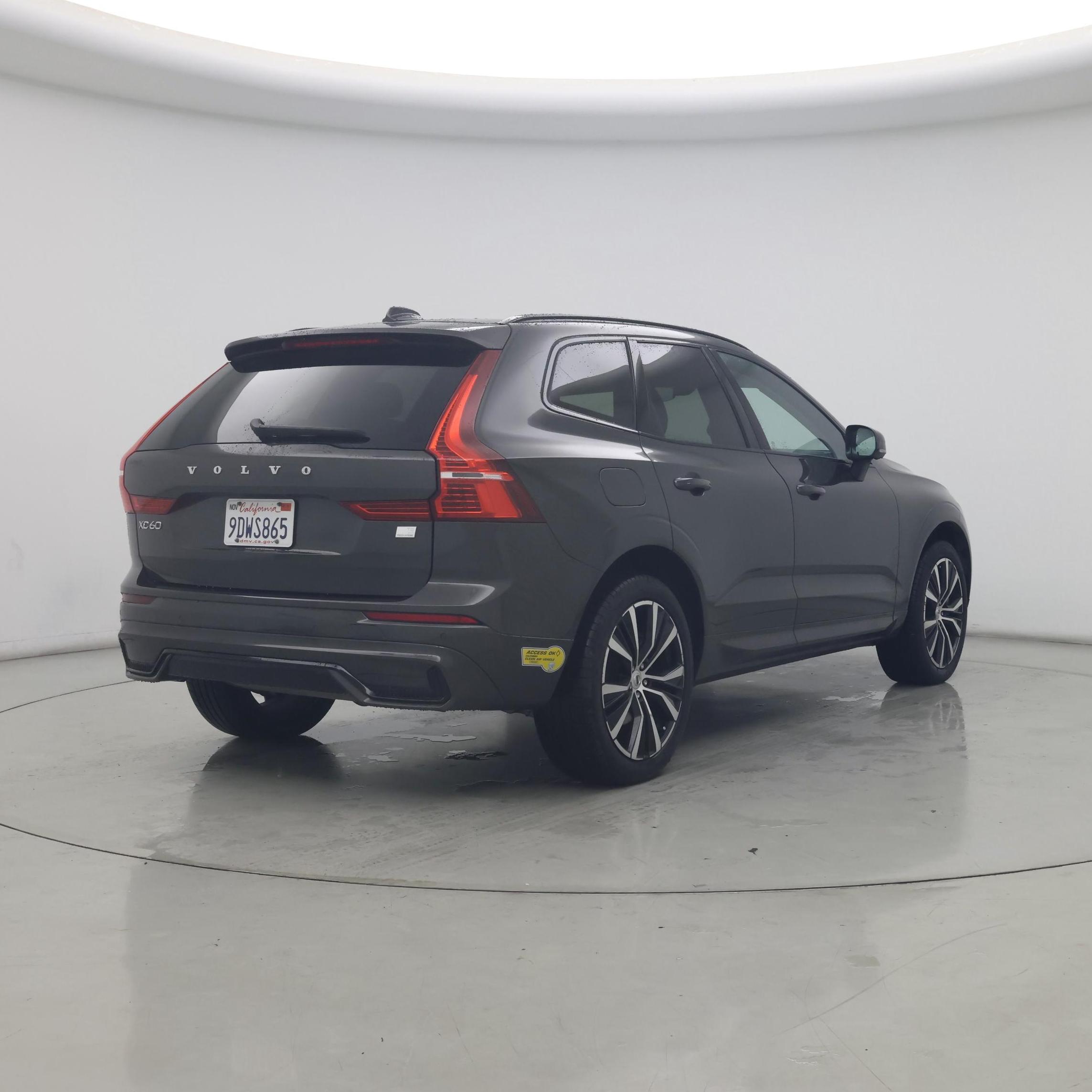 Thumbnail: 2023 Volvo XC60 - 8
