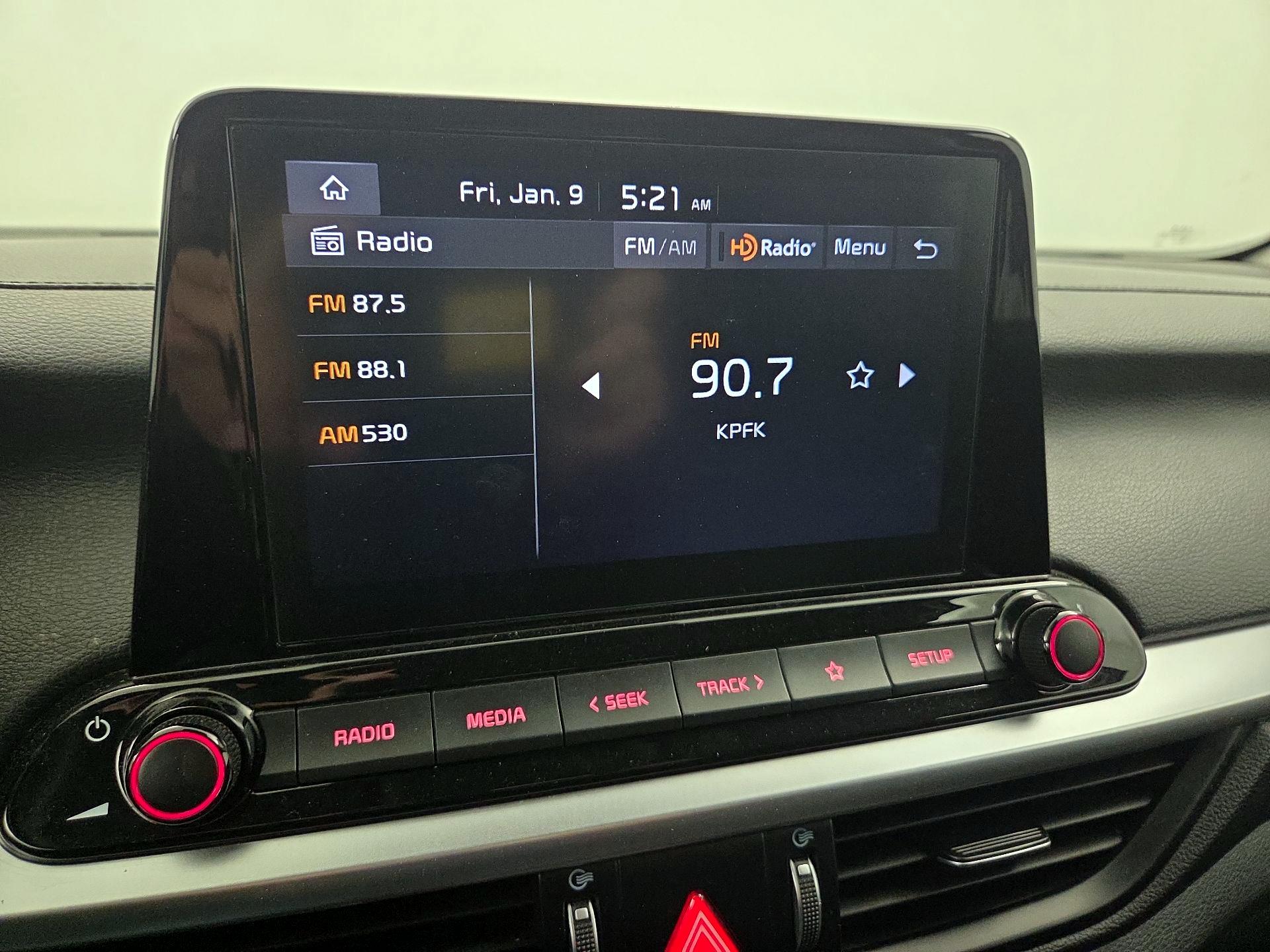 Thumbnail: 2023 Kia Forte - 15