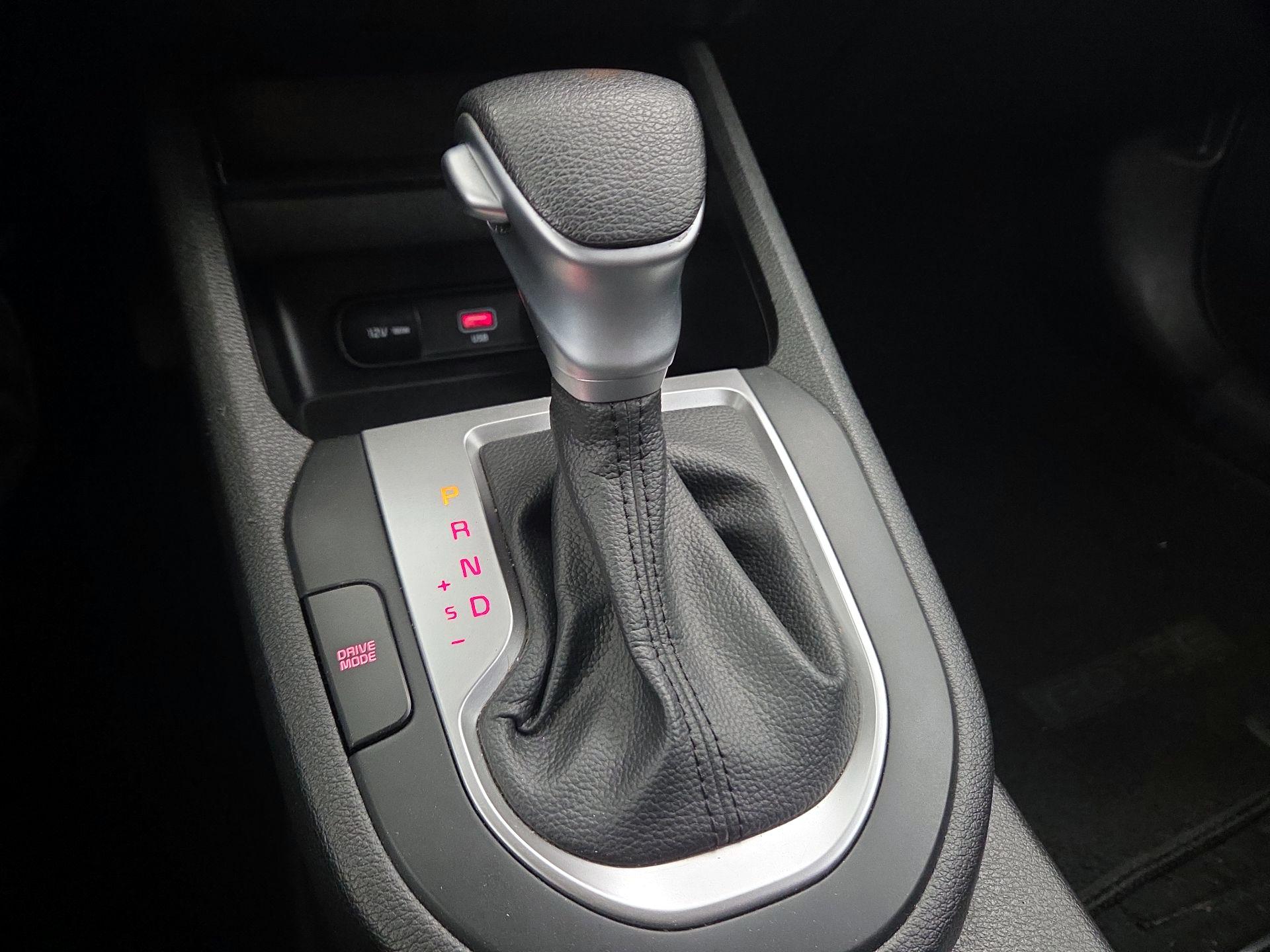 Thumbnail: 2023 Kia Forte - 17