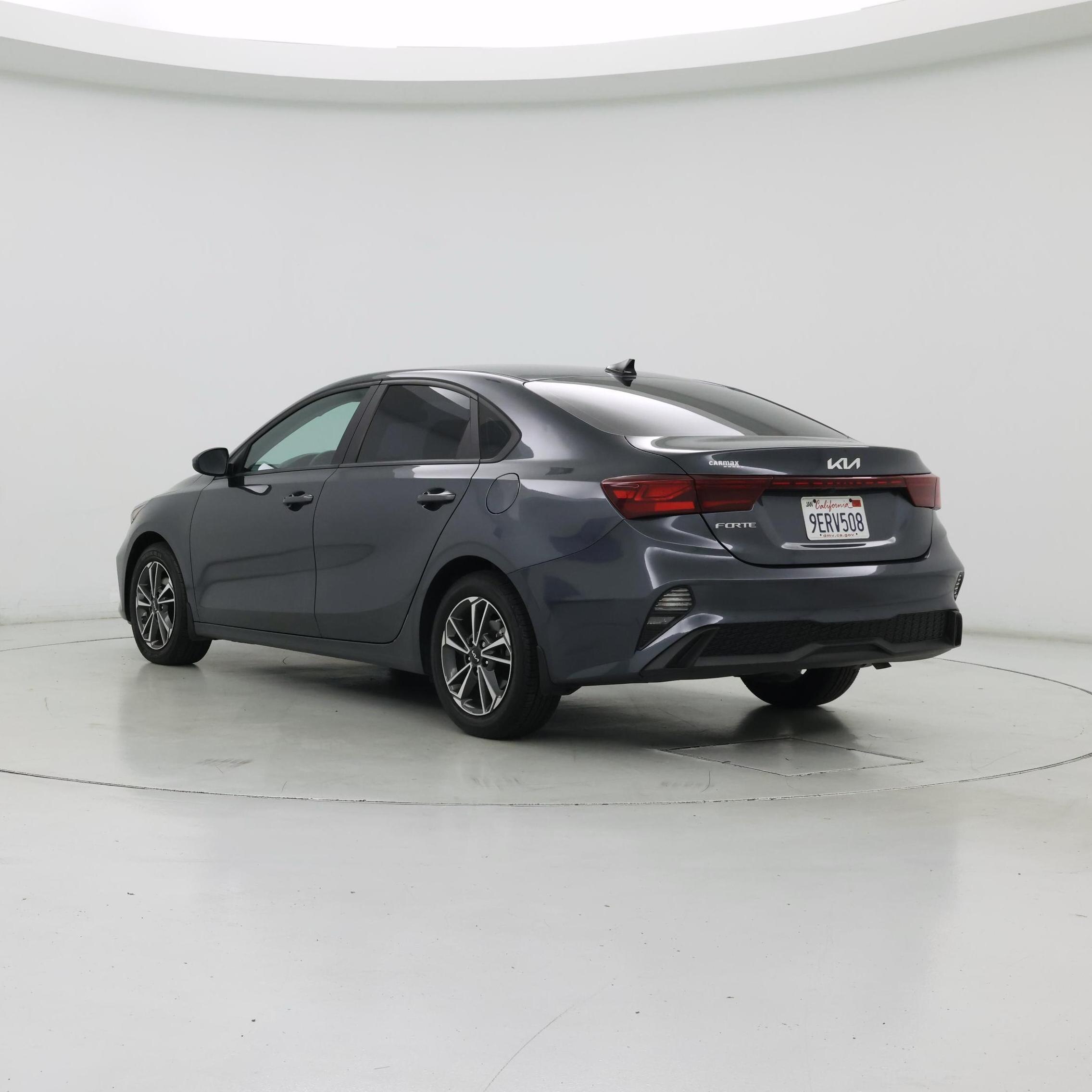 Thumbnail: 2023 Kia Forte - 2