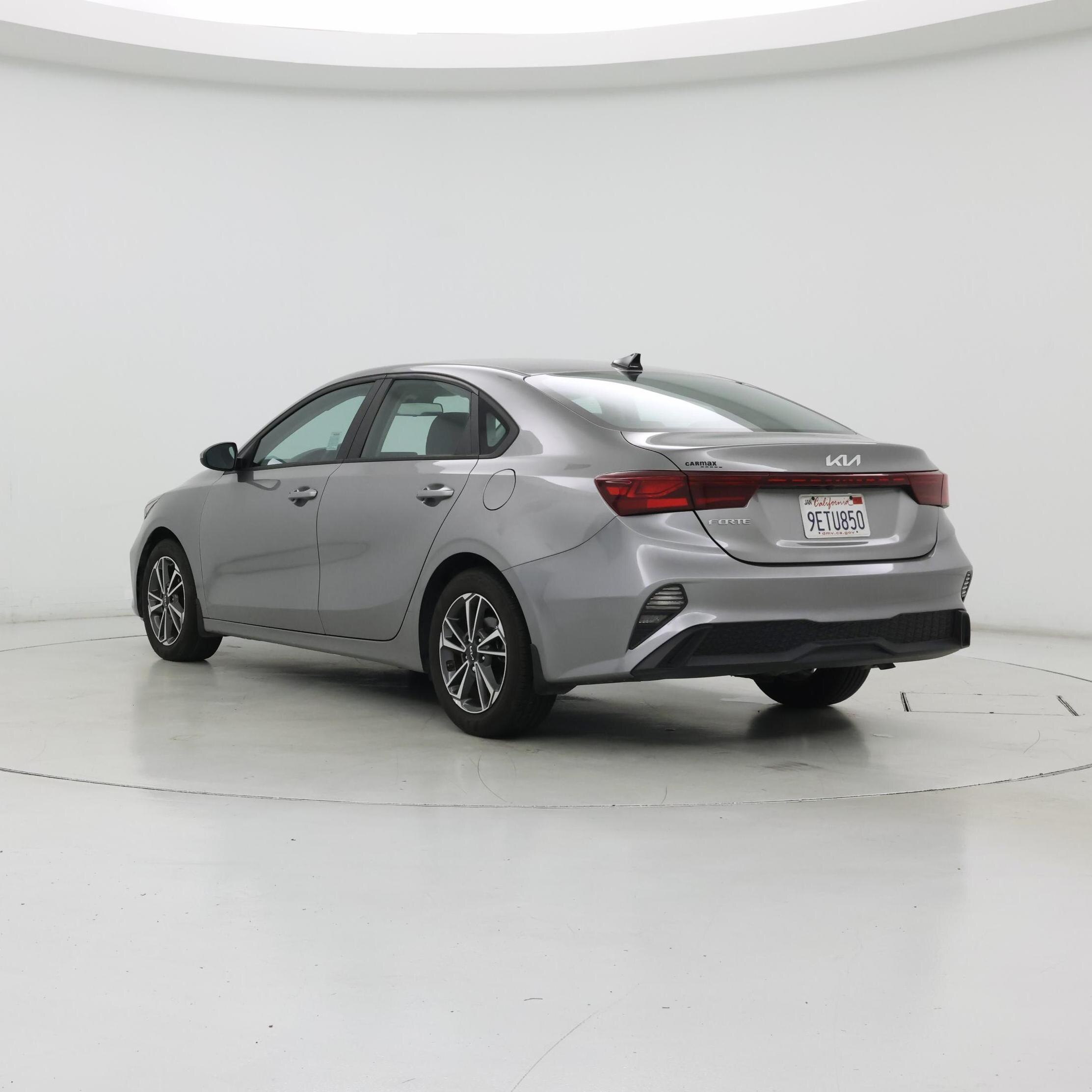 Thumbnail: 2023 Kia Forte - 2