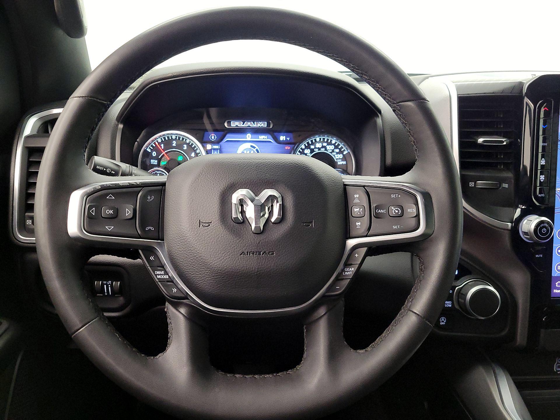 Thumbnail: 2025 RAM 1500 - 10