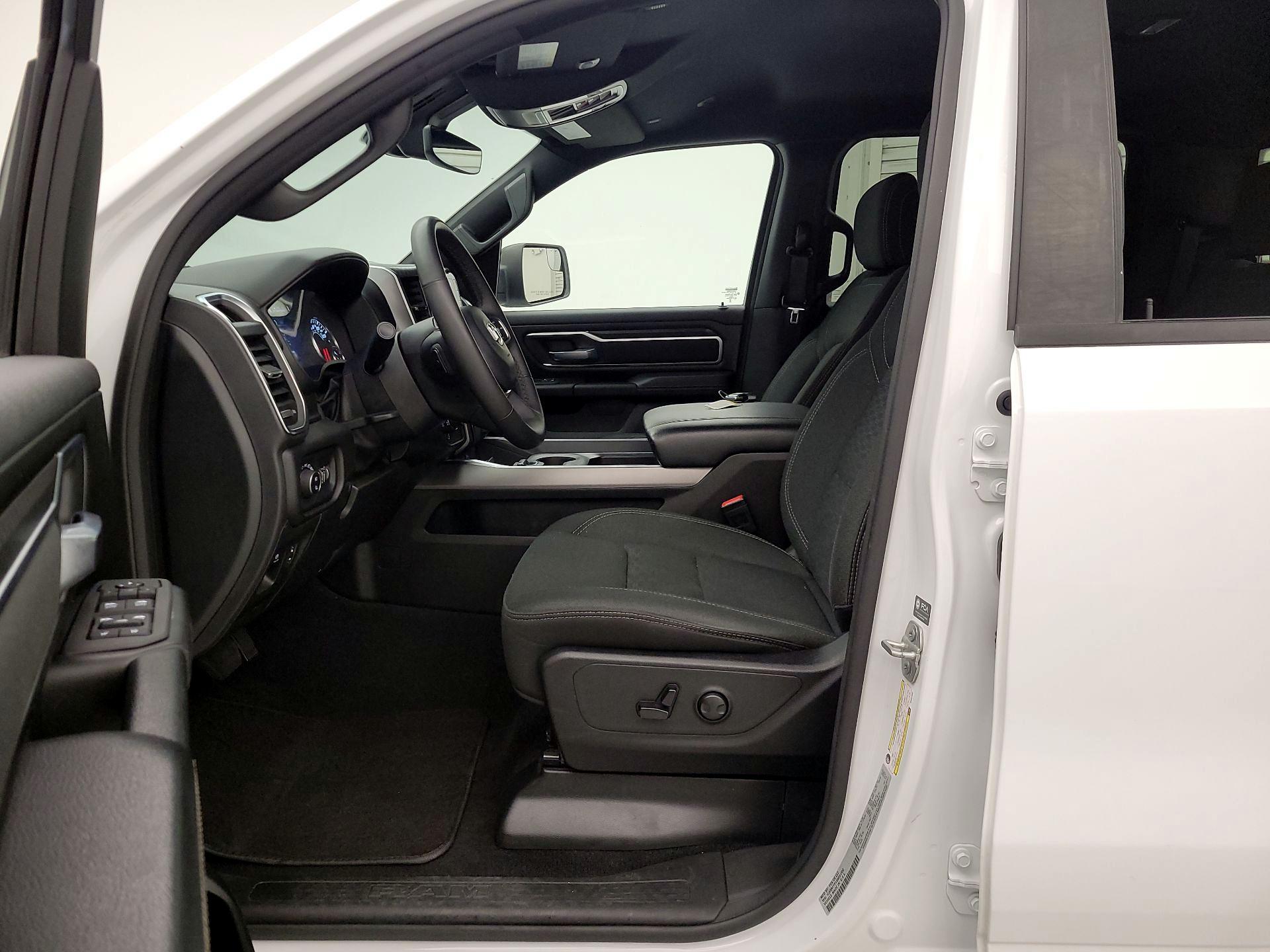 Thumbnail: 2025 RAM 1500 - 11