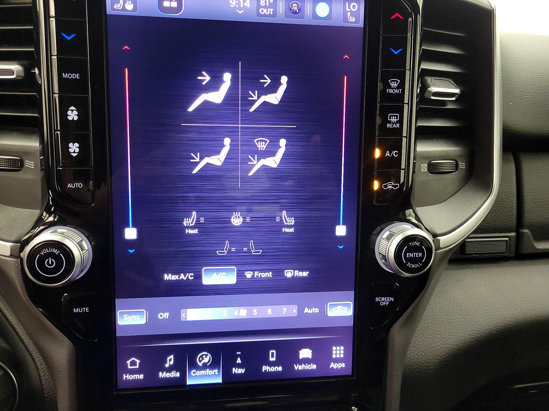 Thumbnail: 2025 RAM 1500 - 17