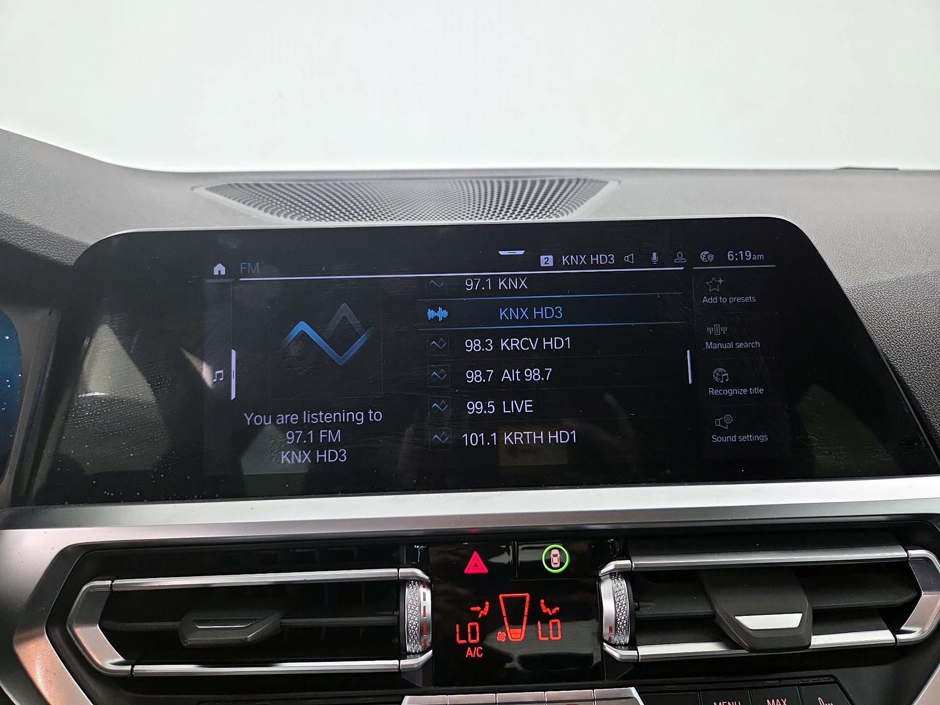 Thumbnail: 2022 BMW 3 Series - 16