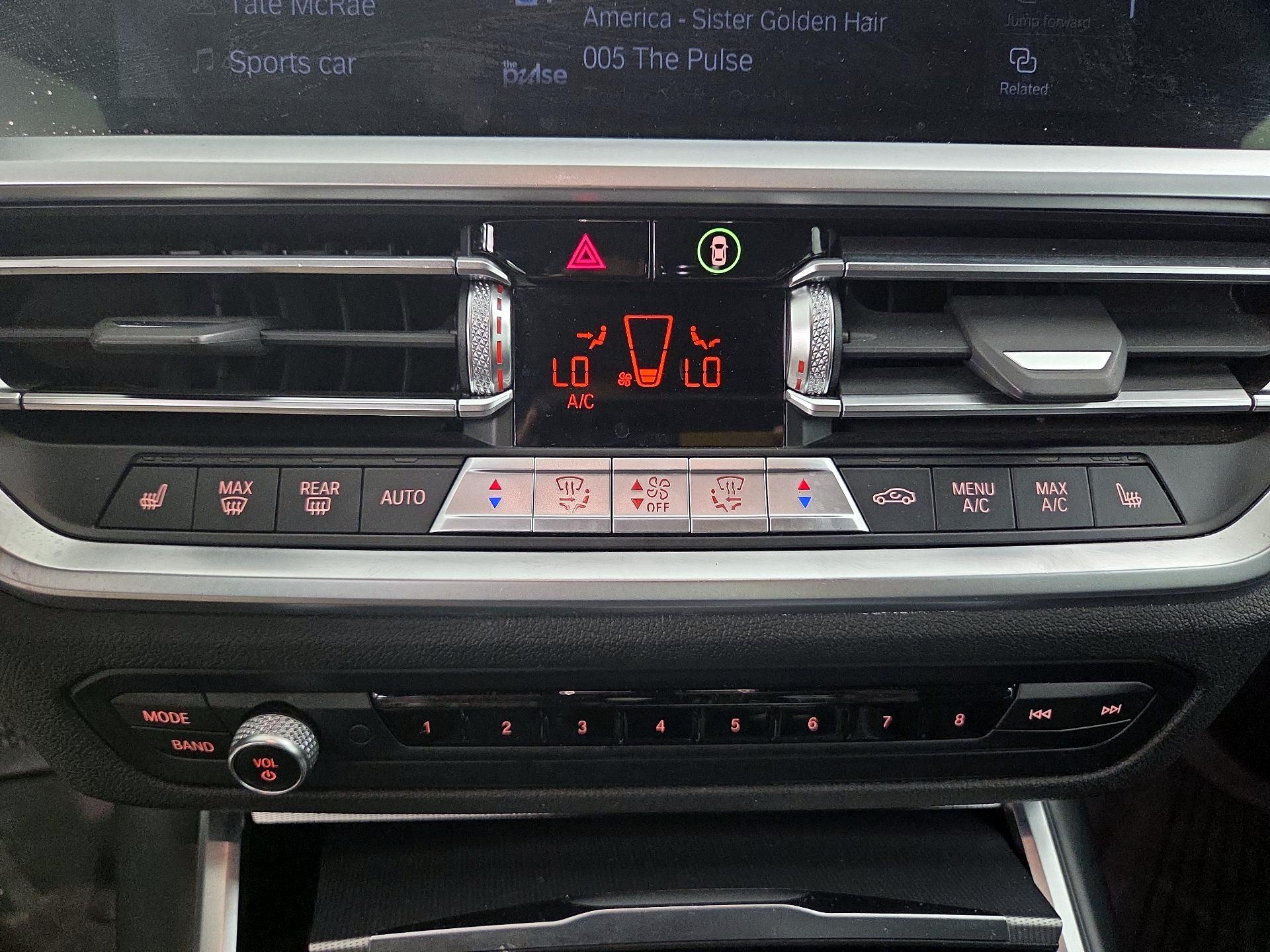 Thumbnail: 2022 BMW 3 Series - 17