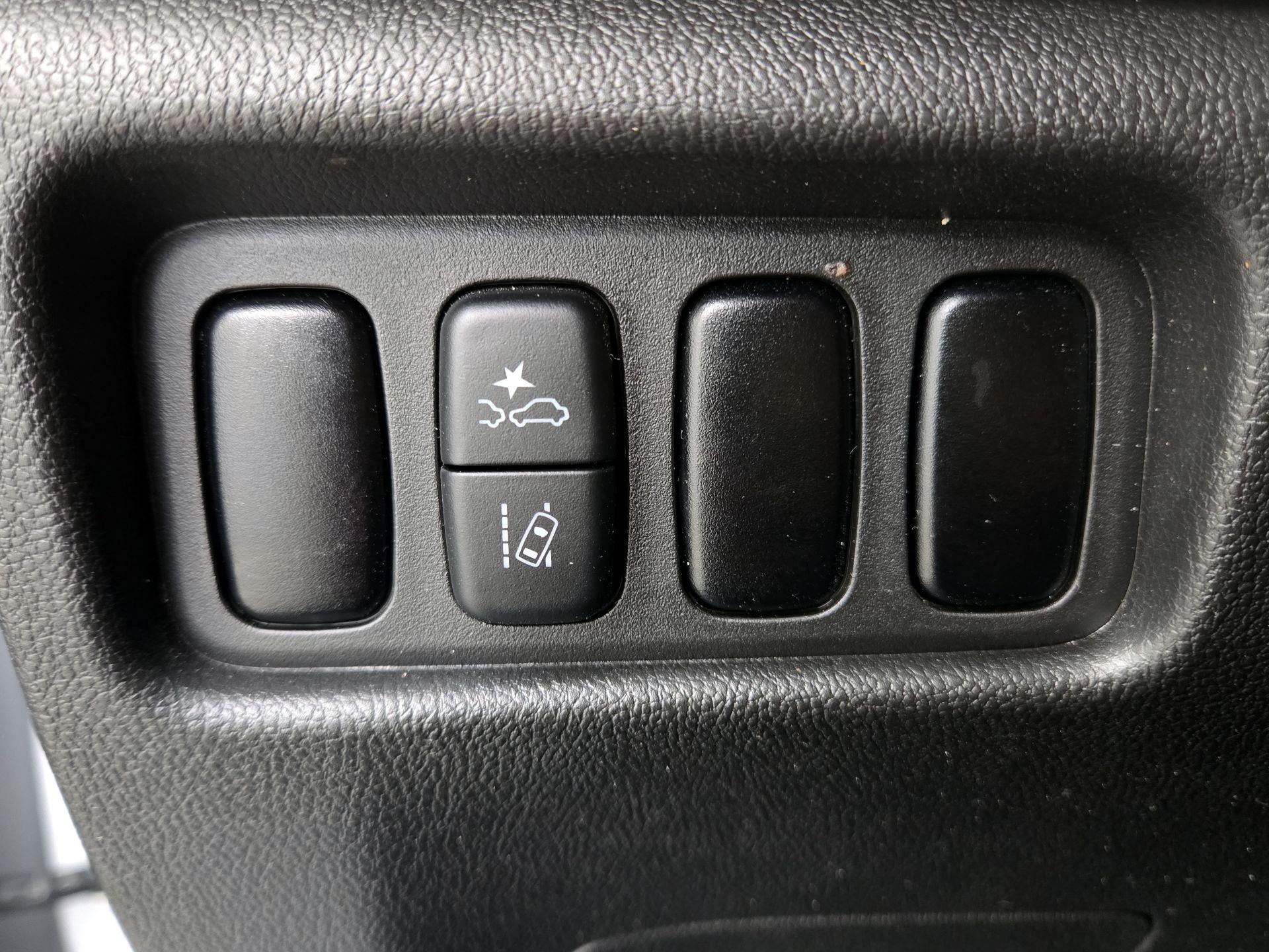 Thumbnail: 2022 Mitsubishi Outlander Sport - 13