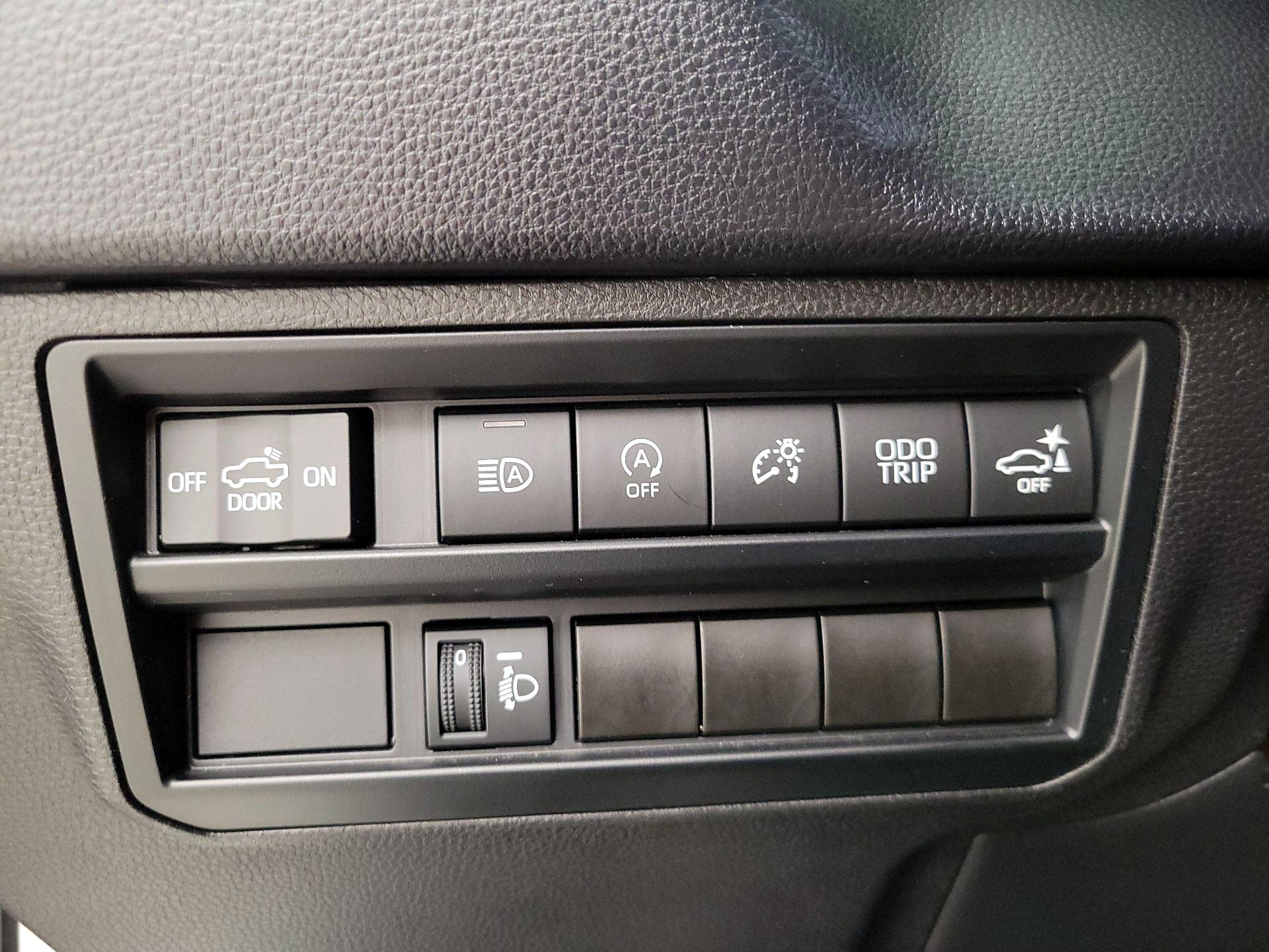 Thumbnail: 2024 Toyota Tundra - 13