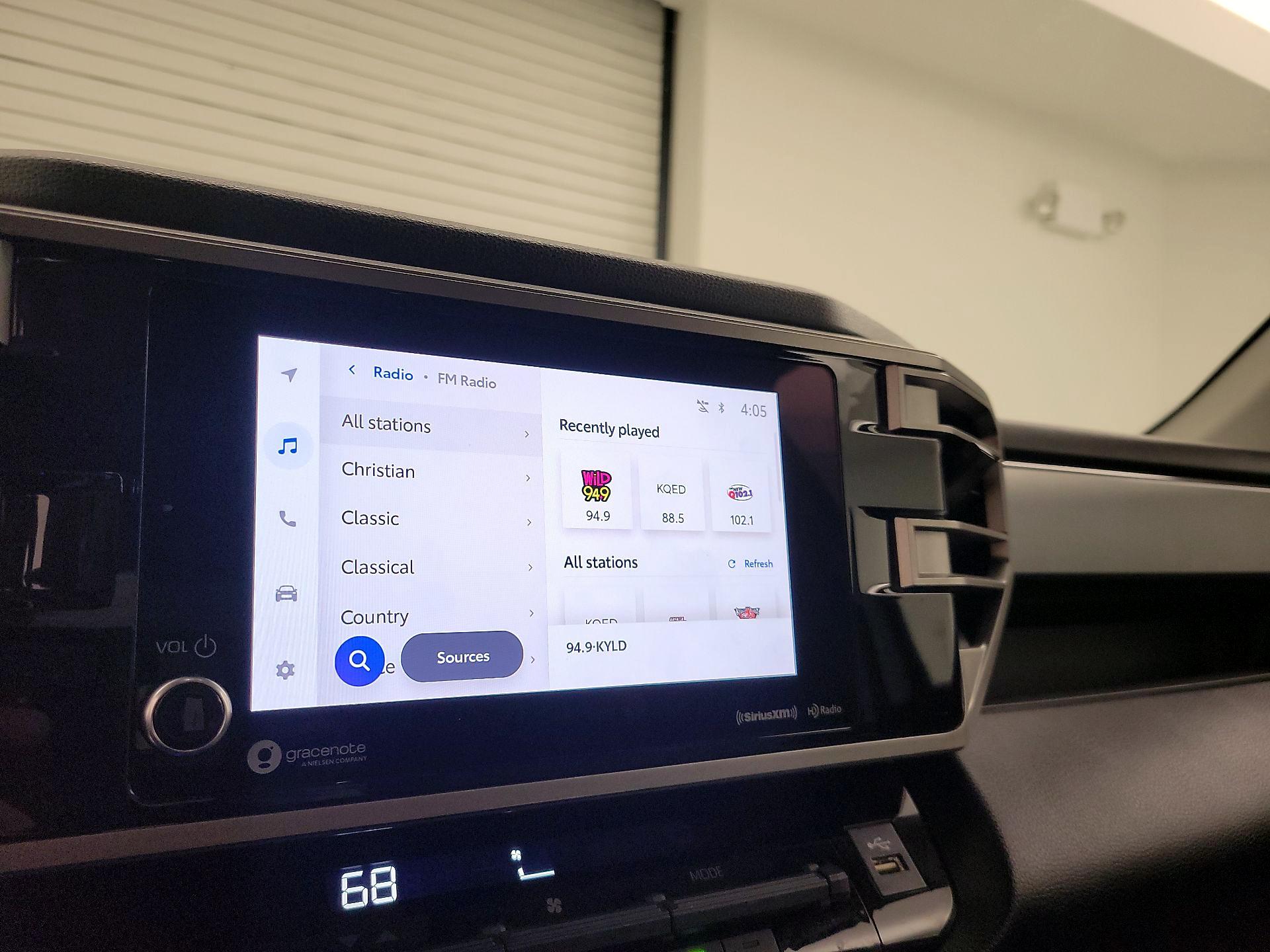 Thumbnail: 2024 Toyota Tundra - 15