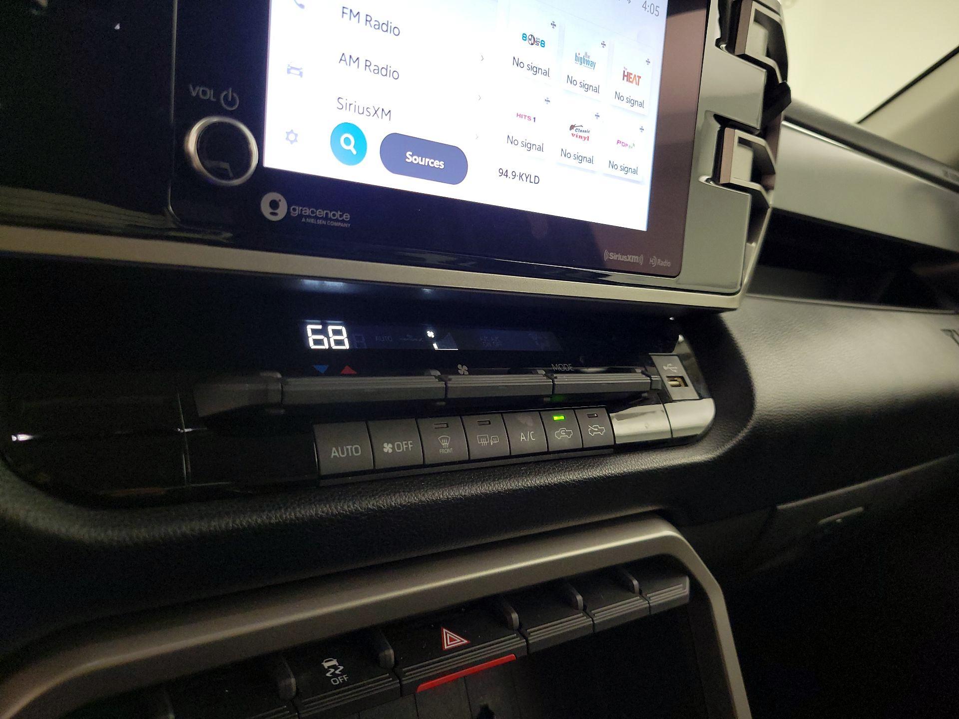 Thumbnail: 2024 Toyota Tundra - 16