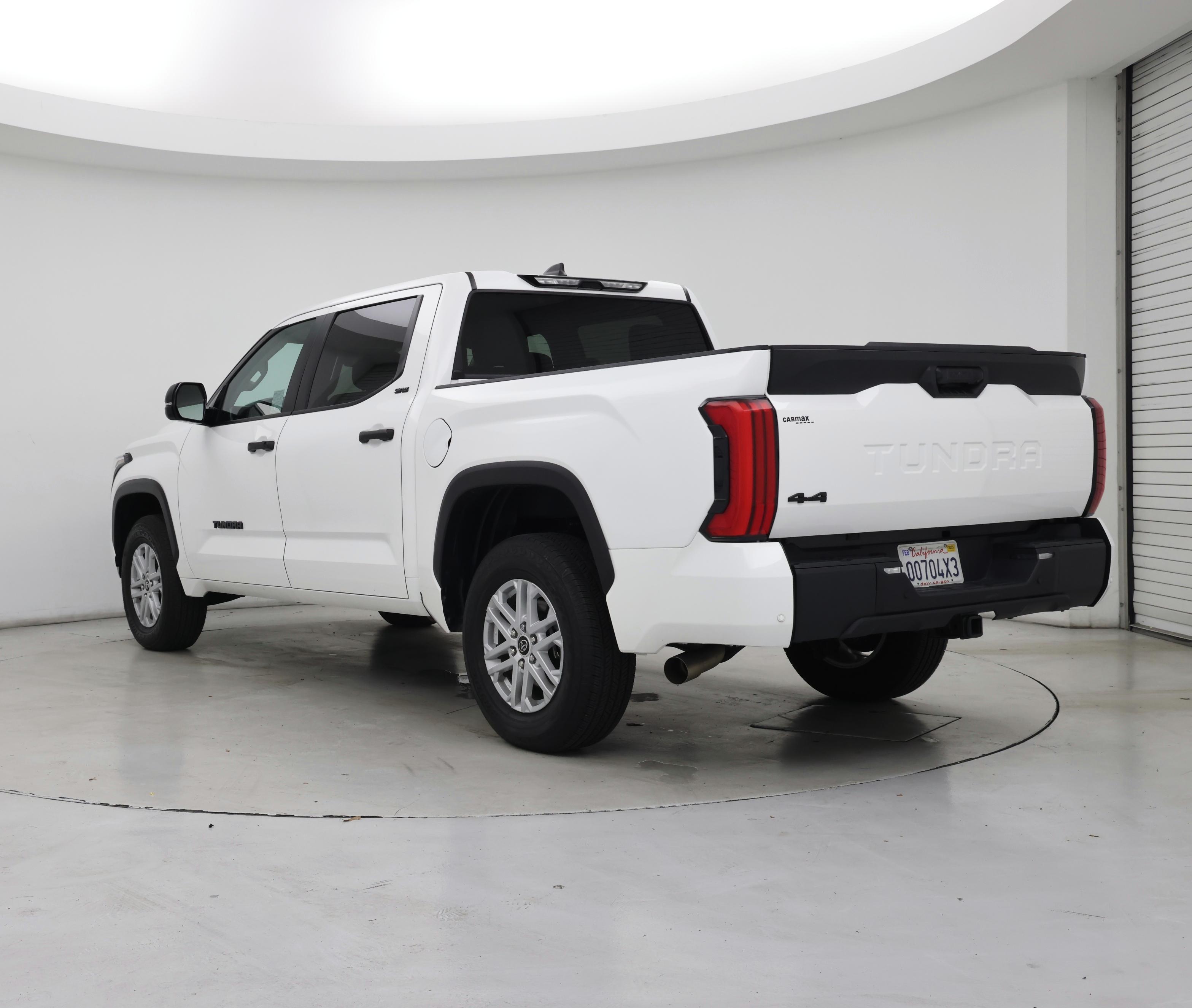 Thumbnail: 2024 Toyota Tundra - 2