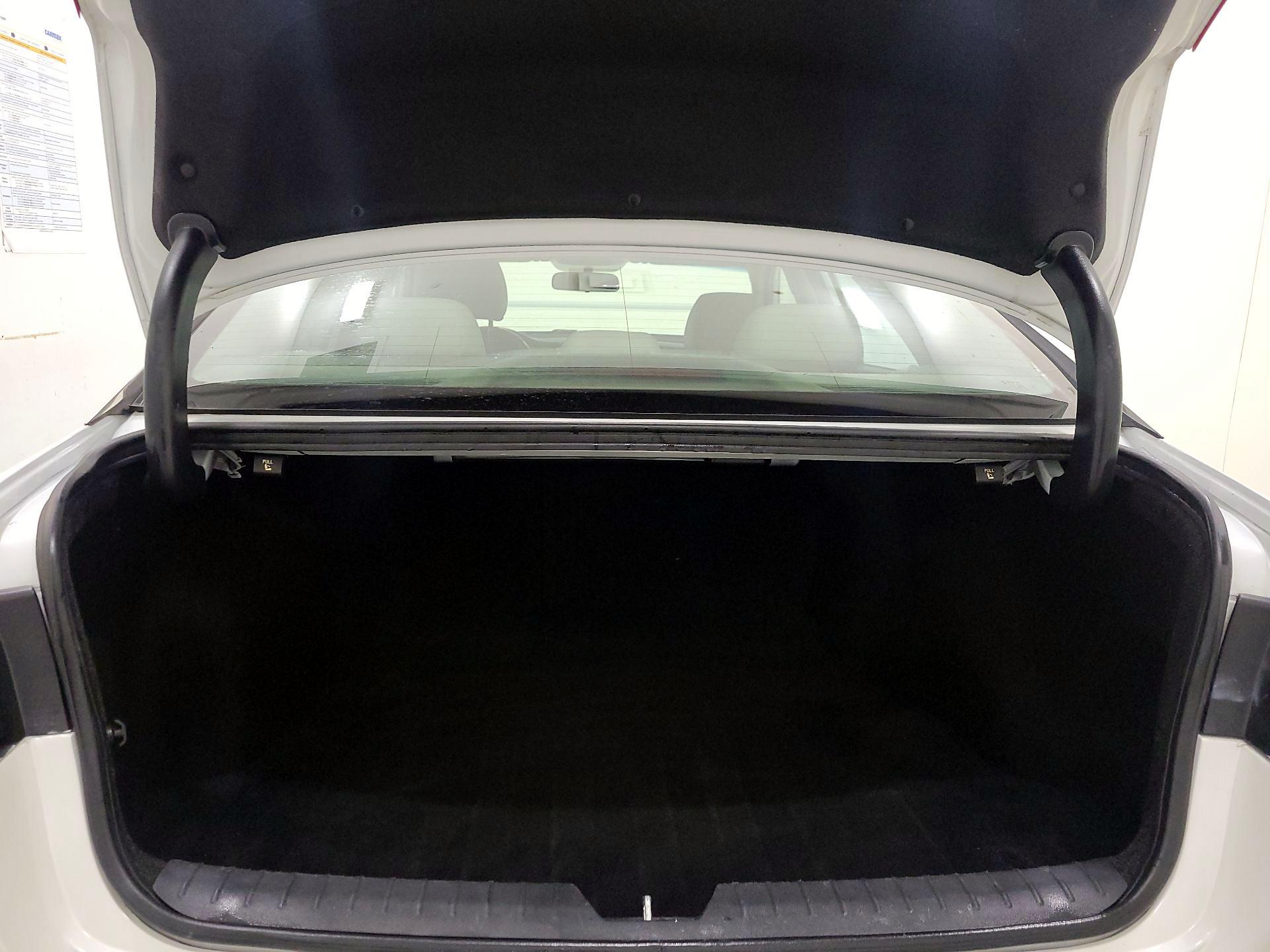 Thumbnail: 2016 Kia Optima - 20