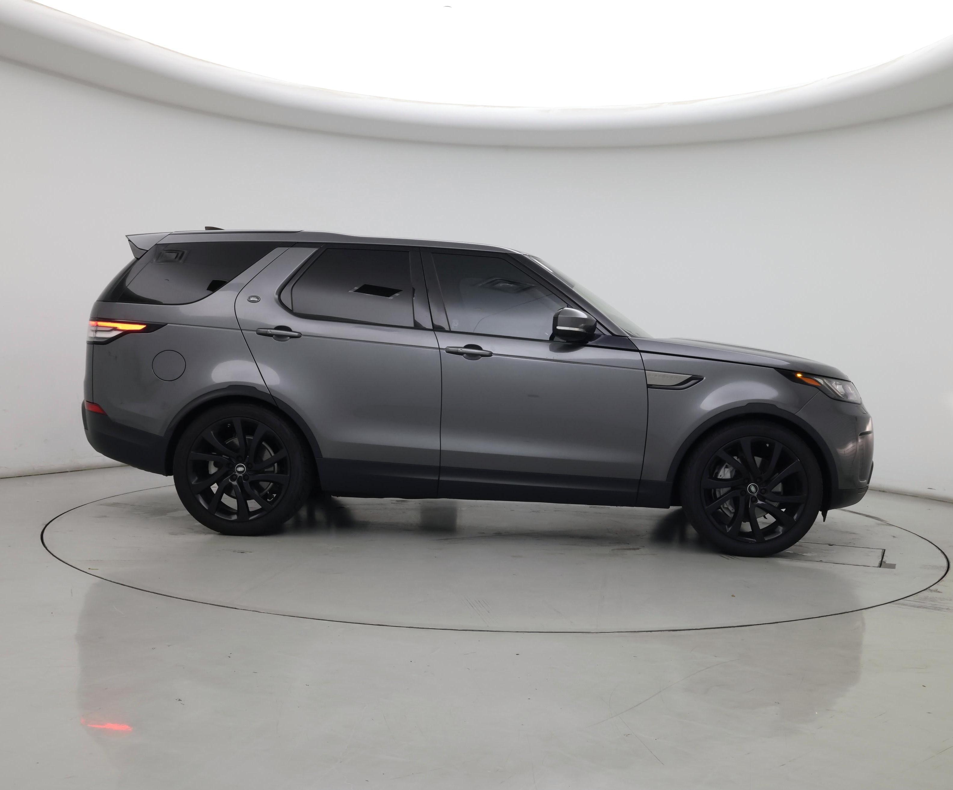 Thumbnail: 2018 Land Rover Discovery - 7