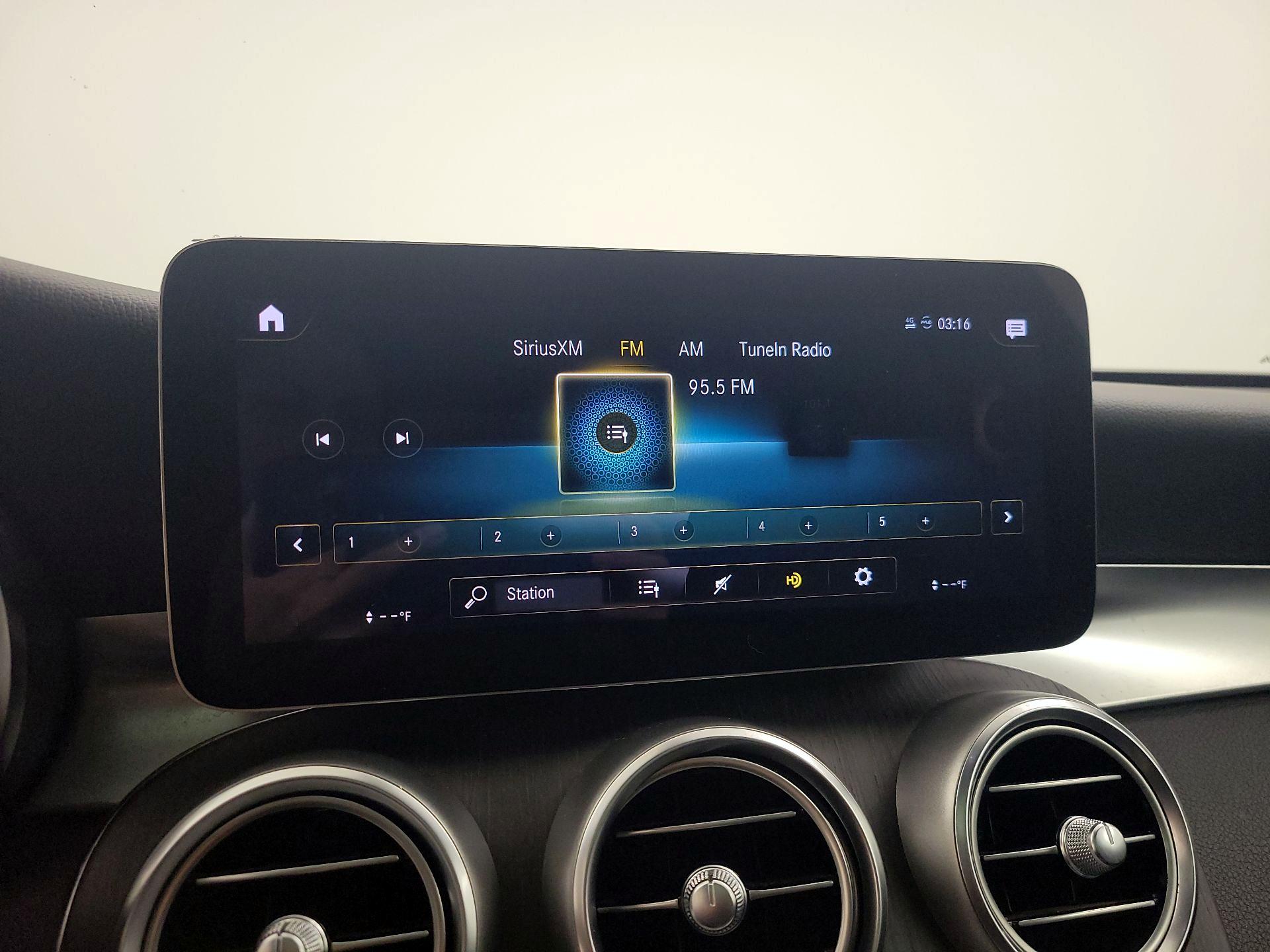 Thumbnail: 2020 Mercedes-Benz GLC - 15