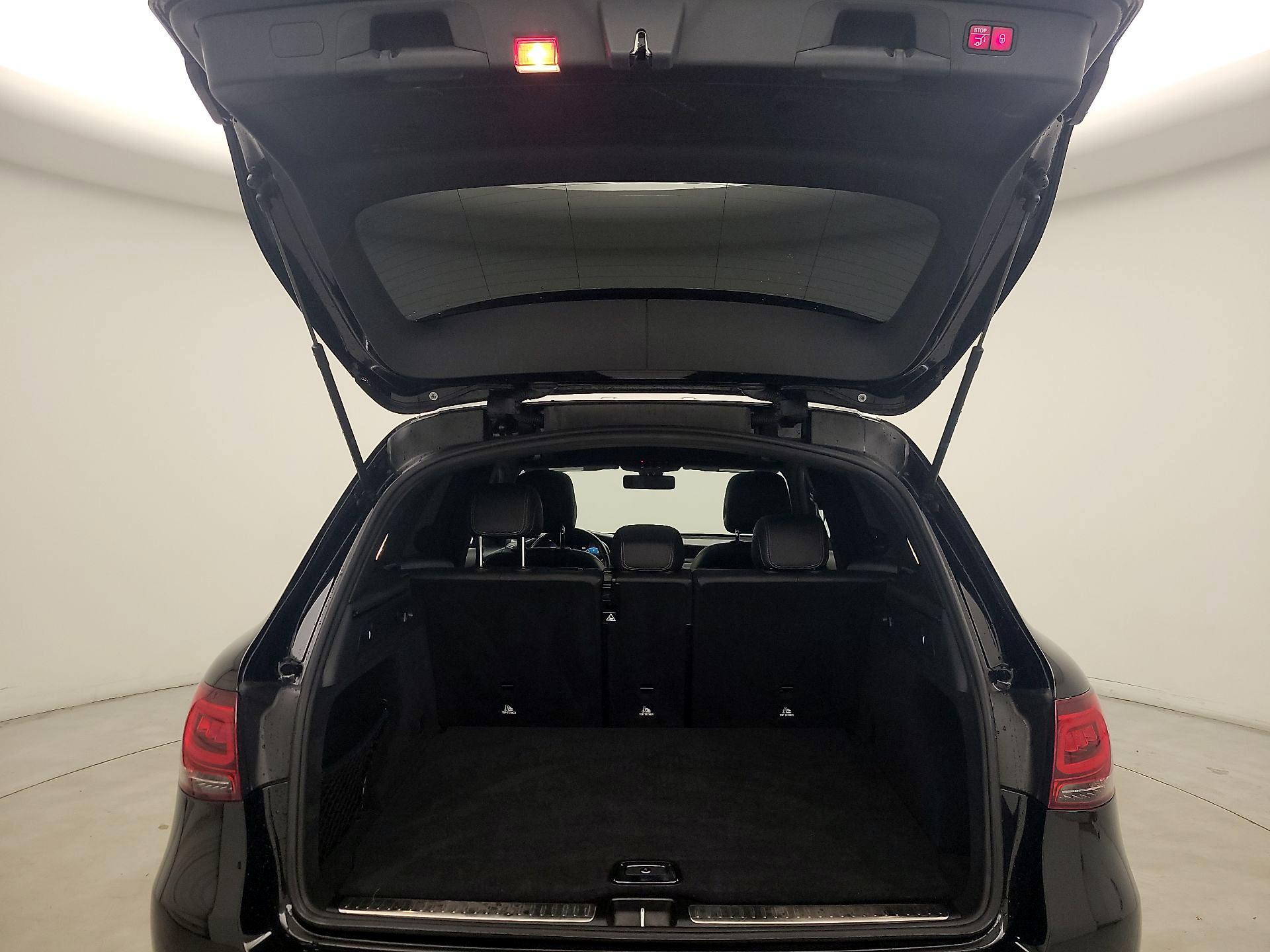 Thumbnail: 2020 Mercedes-Benz GLC - 20