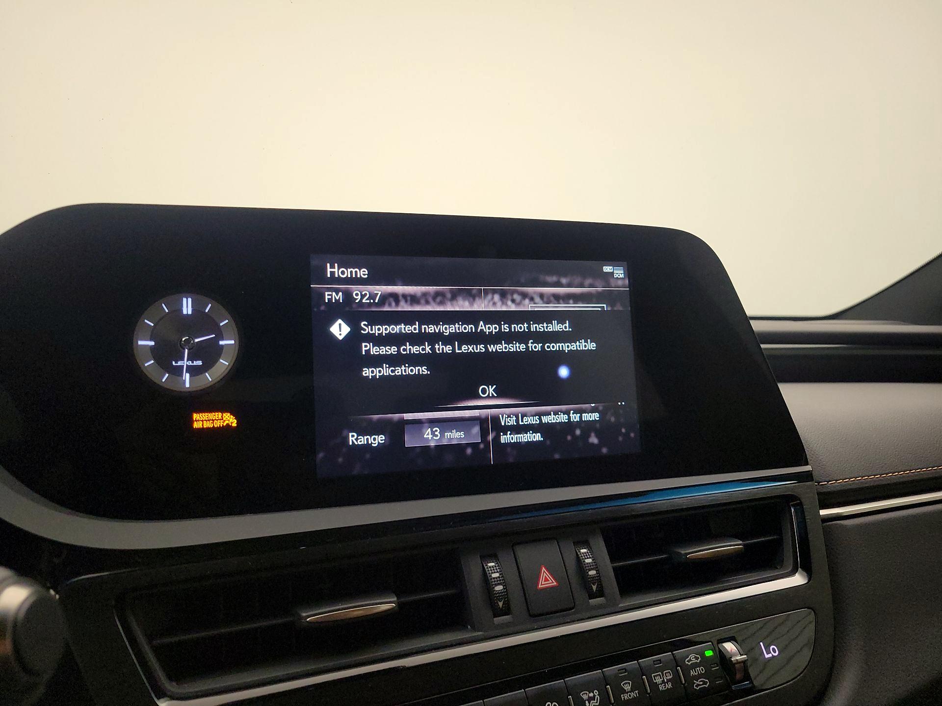 Thumbnail: 2022 Lexus ES - 14