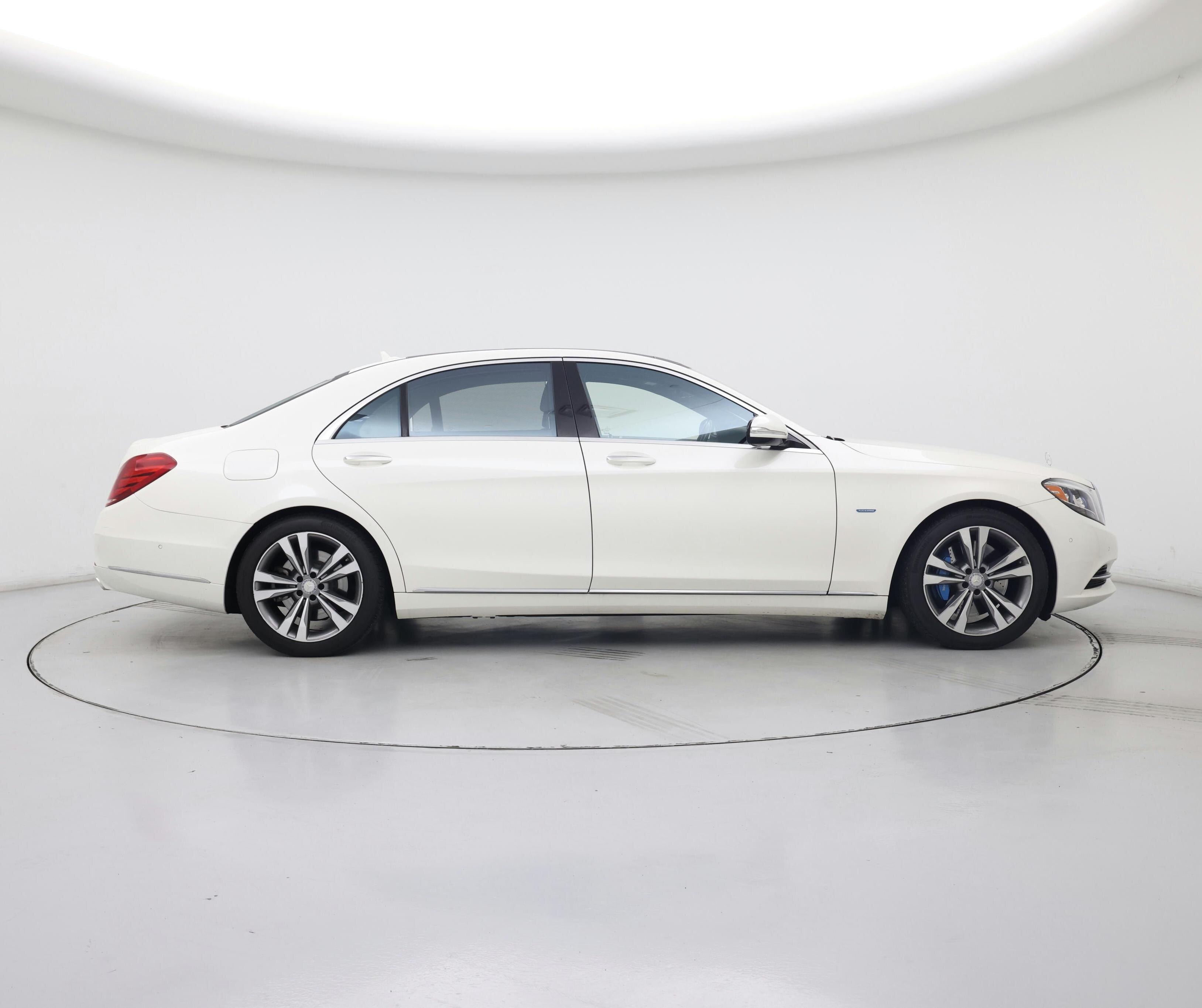 Thumbnail: 2017 Mercedes-Benz S-Class - 7