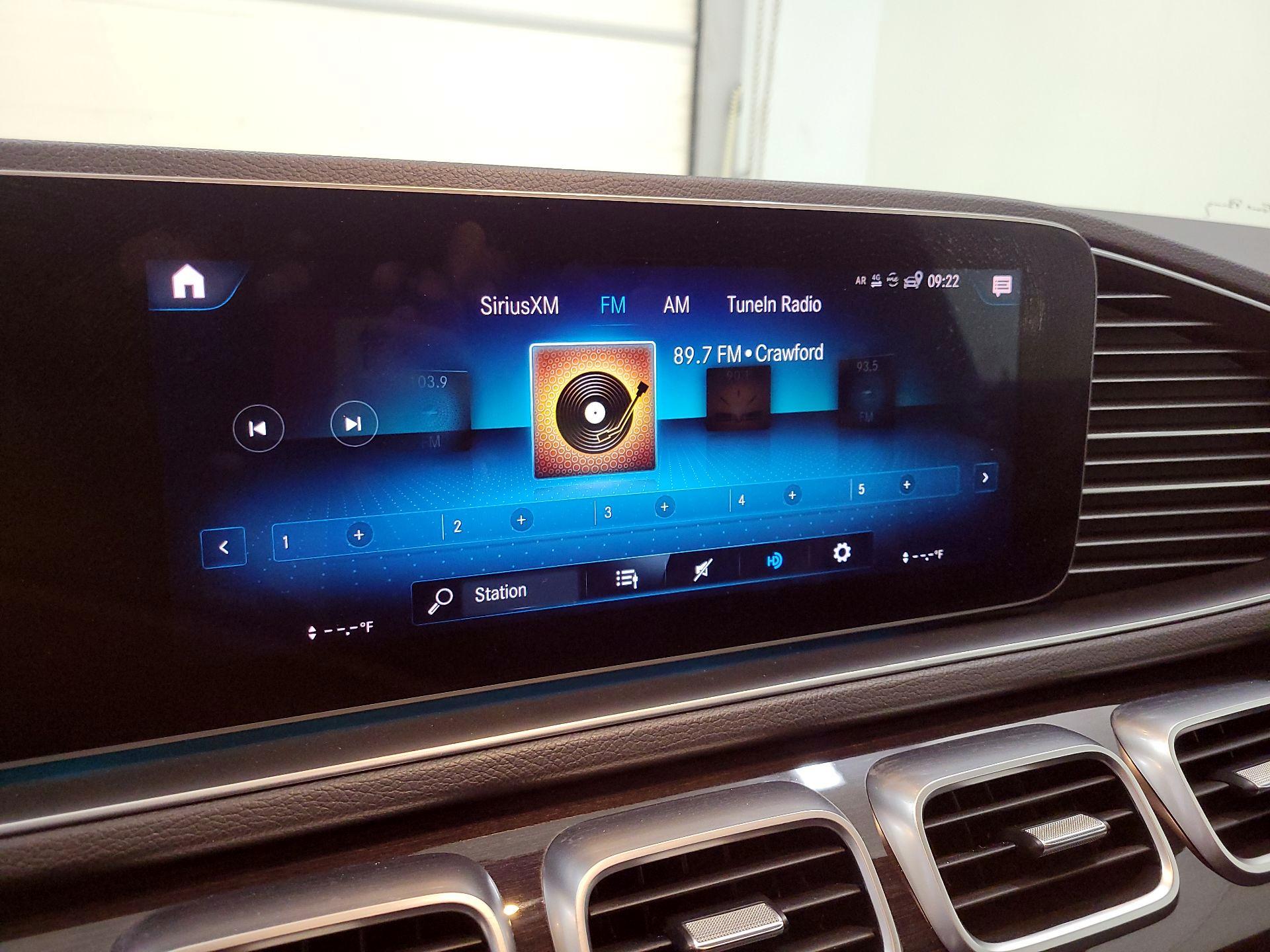 Thumbnail: 2020 Mercedes-Benz GLE - 16