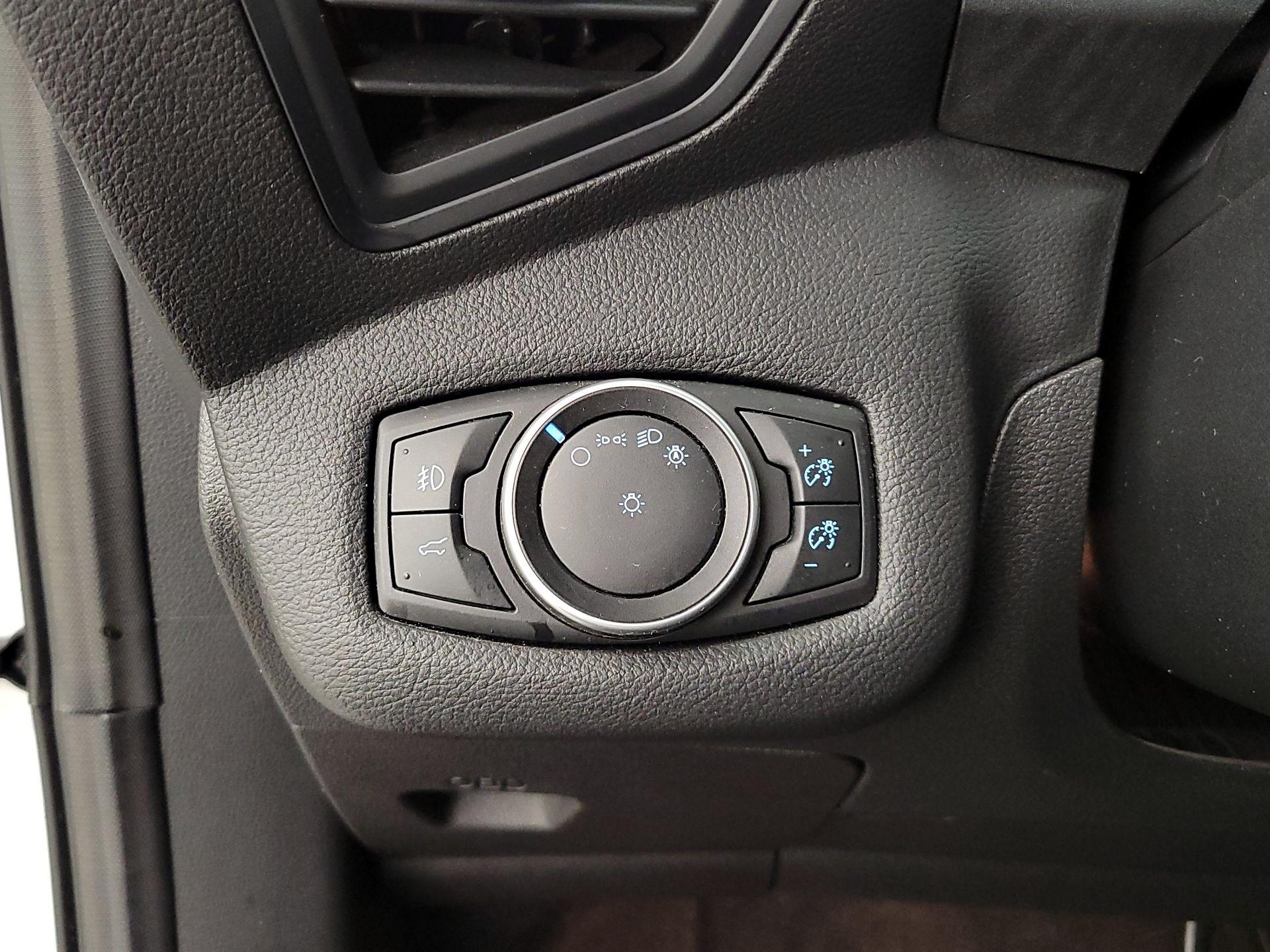 Thumbnail: 2017 Ford Escape - 13