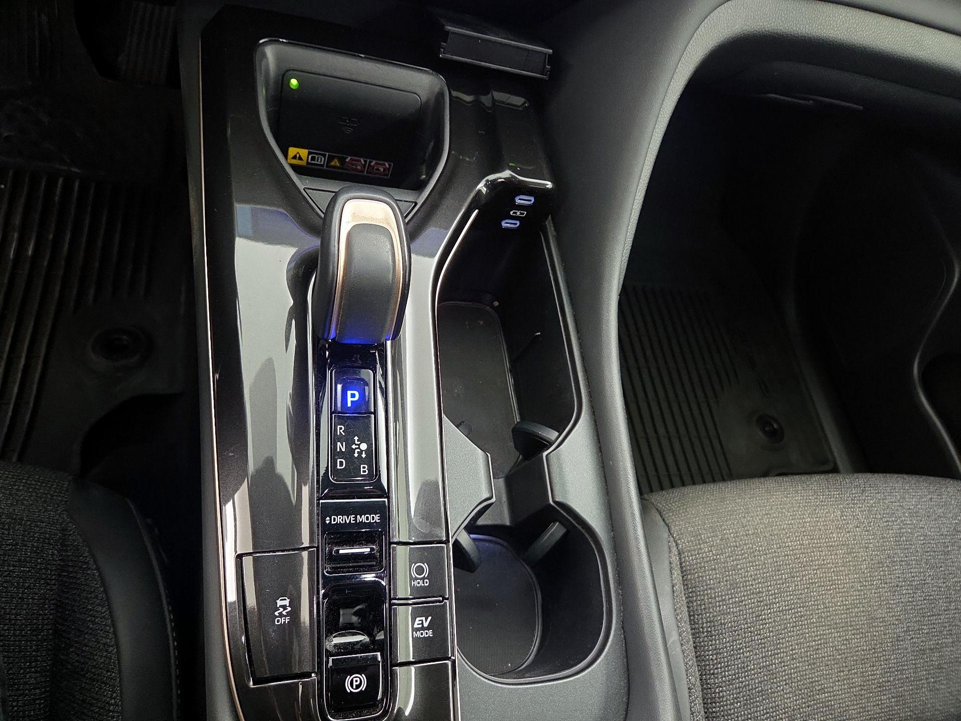 Thumbnail: 2024 Toyota Crown - 17