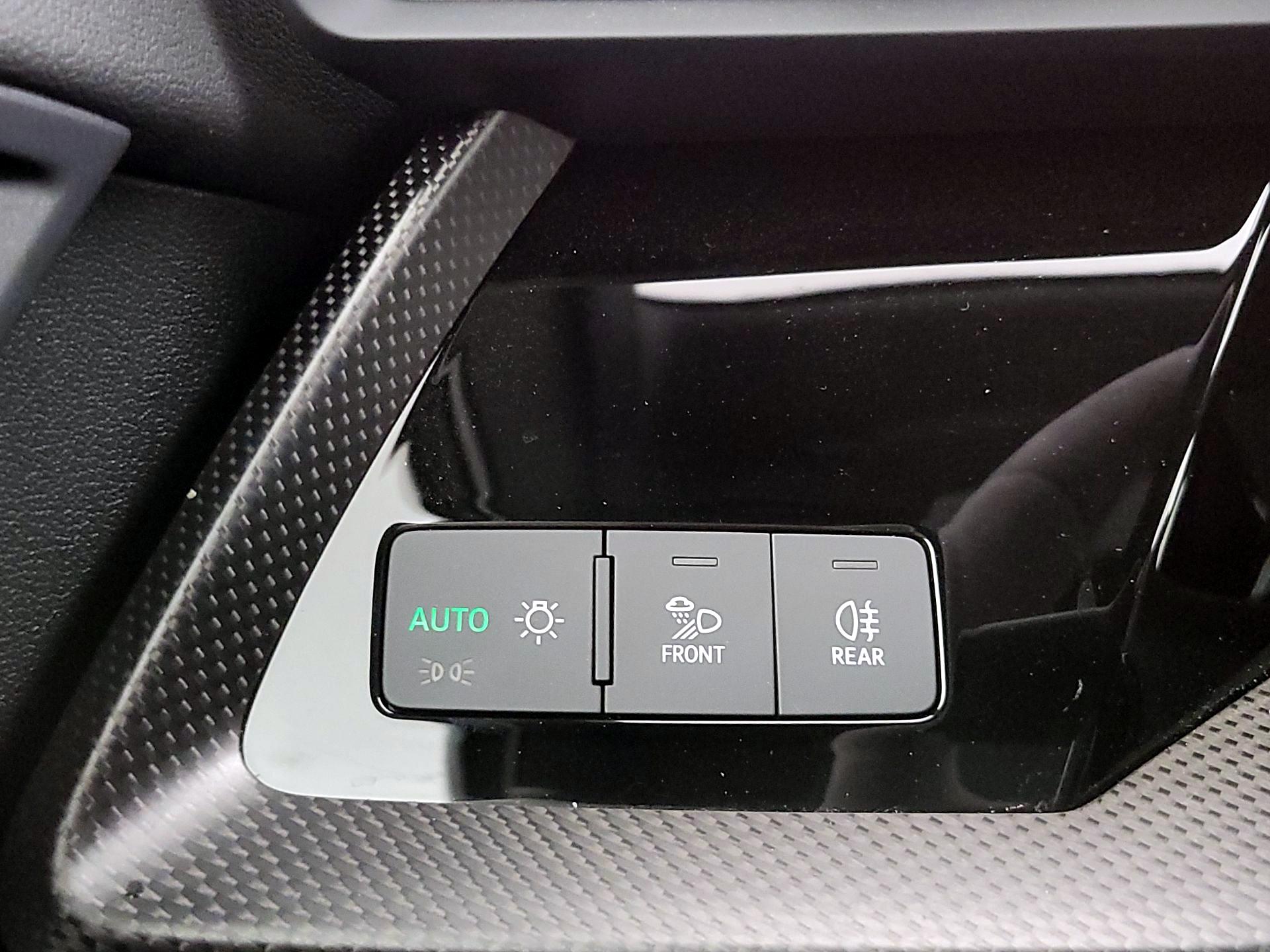 Thumbnail: 2023 Audi RS 3 - 13