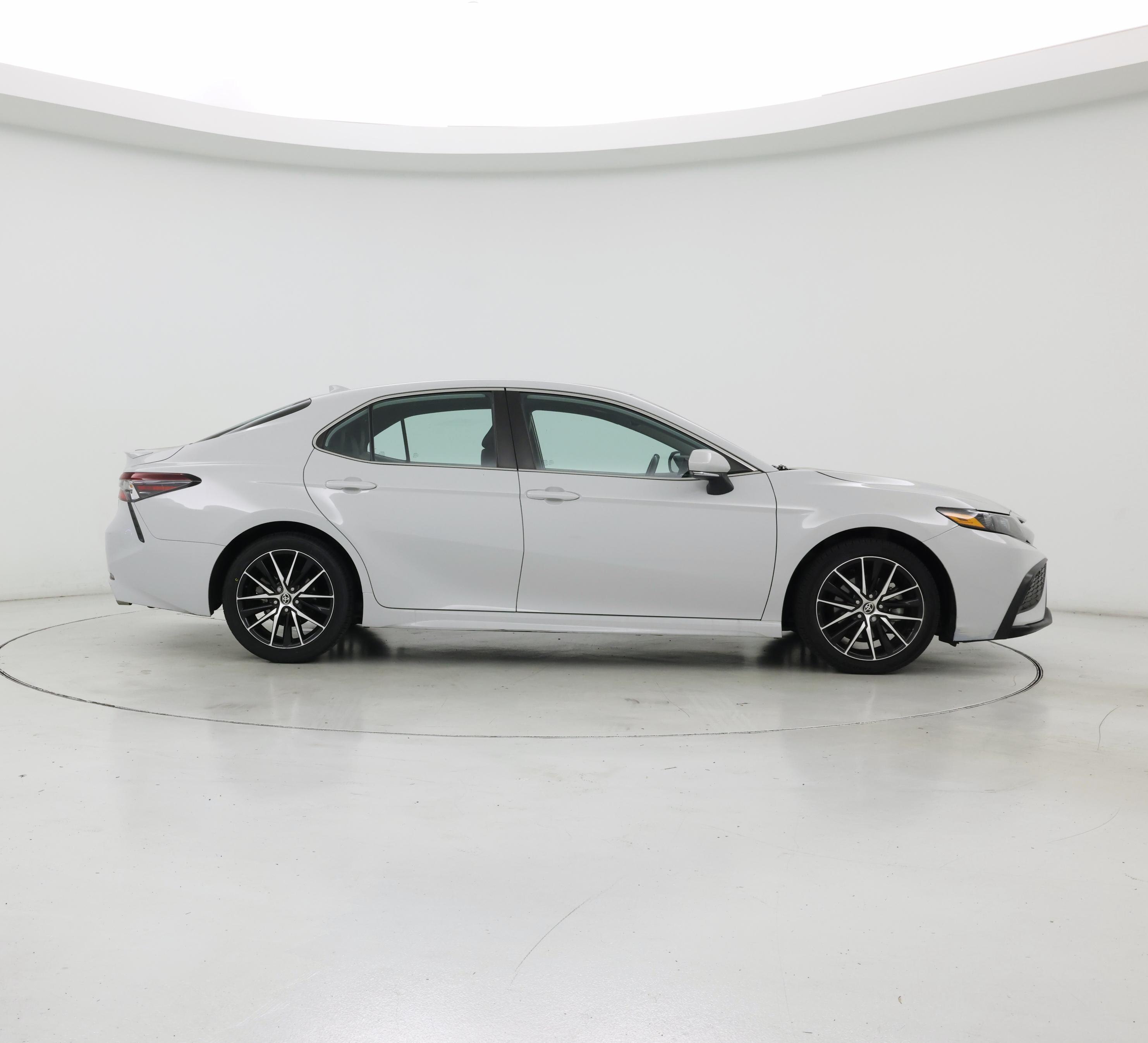 Thumbnail: 2023 Toyota Camry - 7