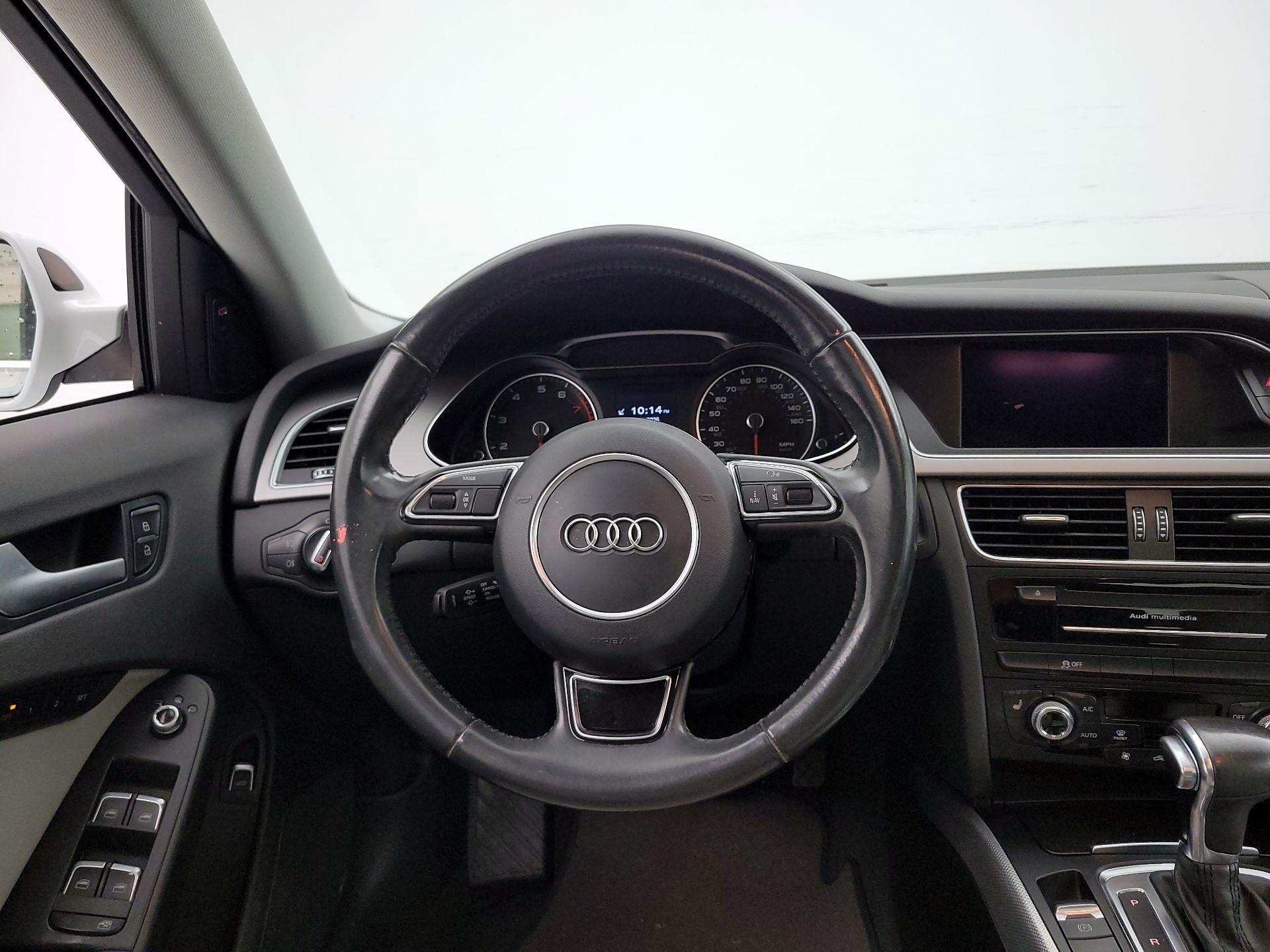 Thumbnail: 2015 Audi A4 - 10