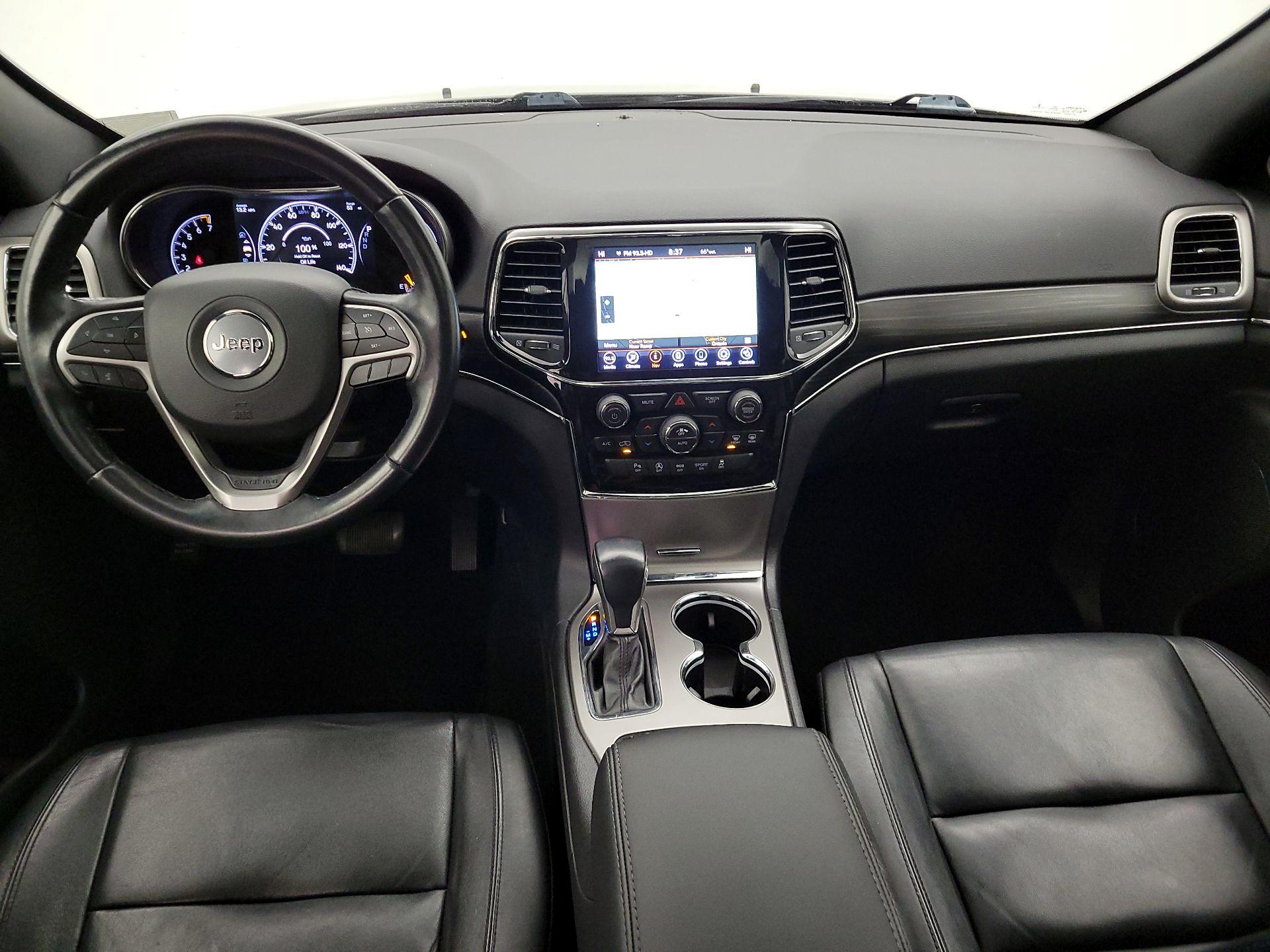 Thumbnail: 2022 Jeep Grand Cherokee - 9