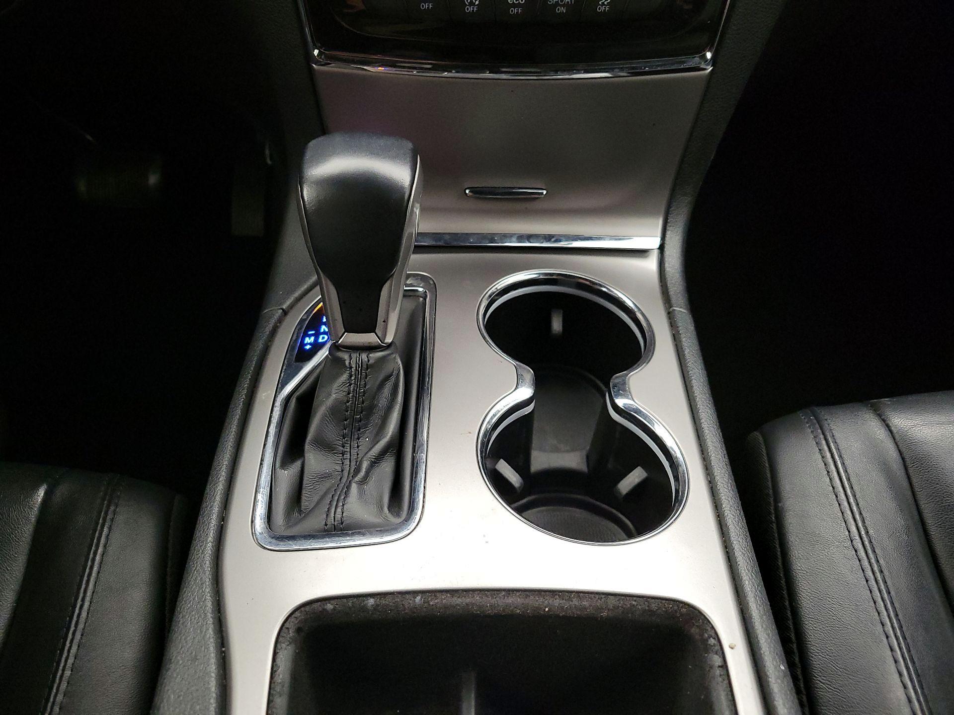 Thumbnail: 2022 Jeep Grand Cherokee - 18