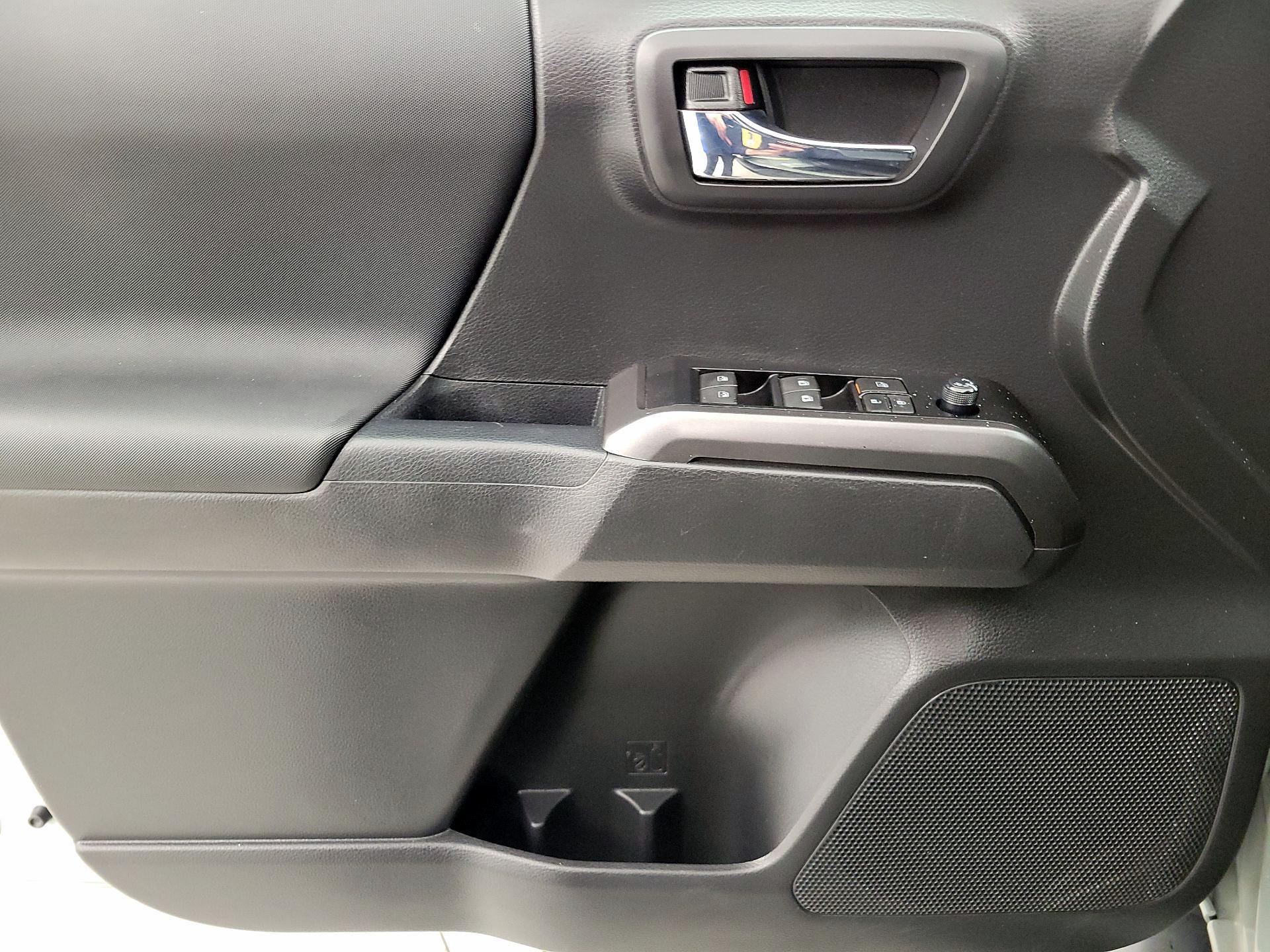 Thumbnail: 2023 Toyota Tacoma - 12