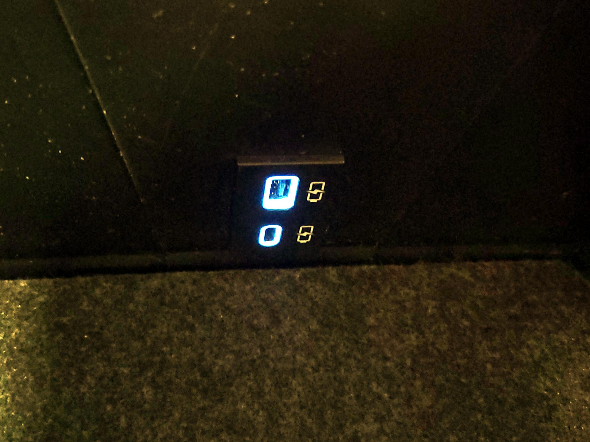 Thumbnail: 2023 Toyota Tacoma - 18