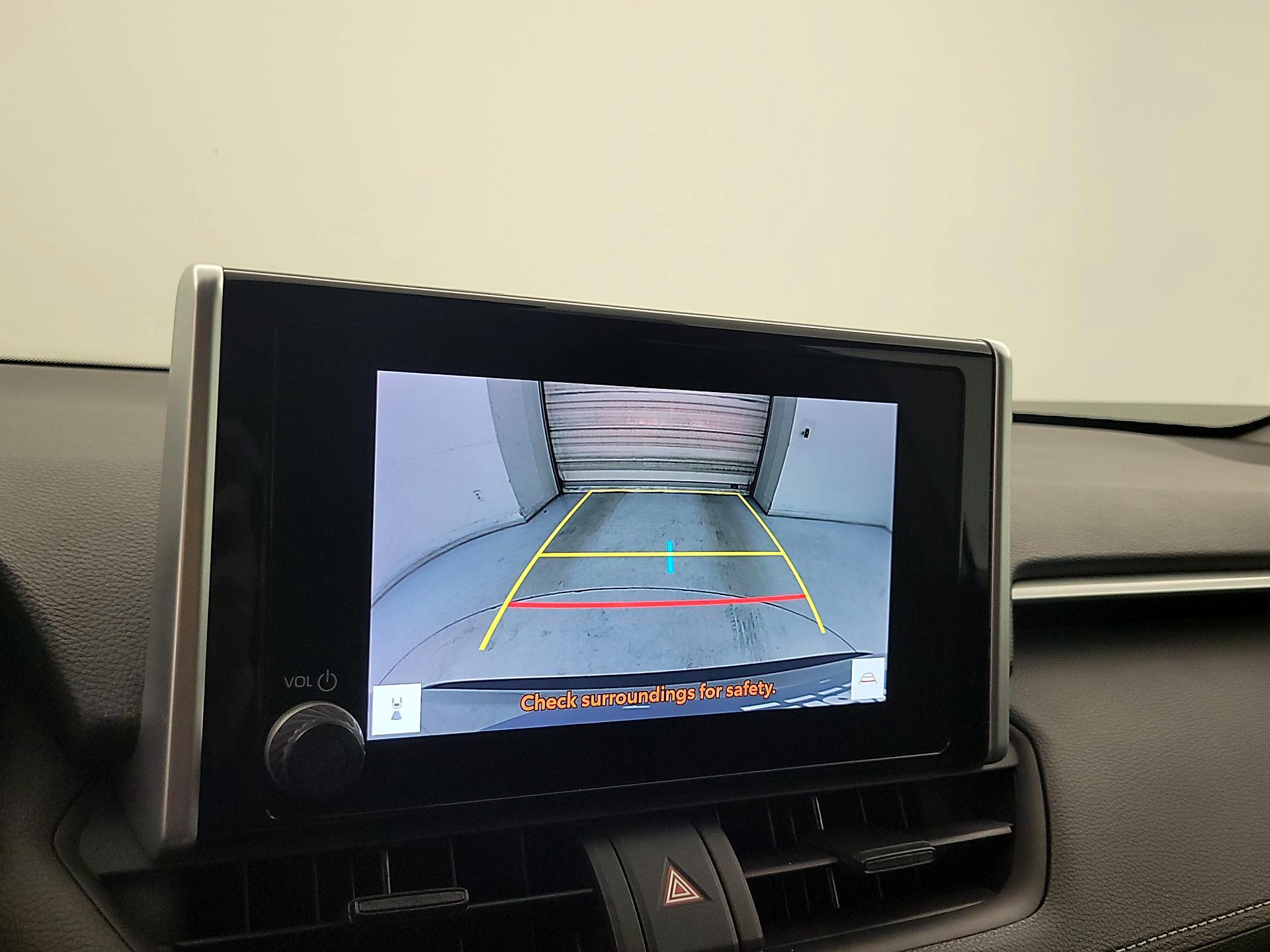 Thumbnail: 2023 Toyota RAV4 - 14